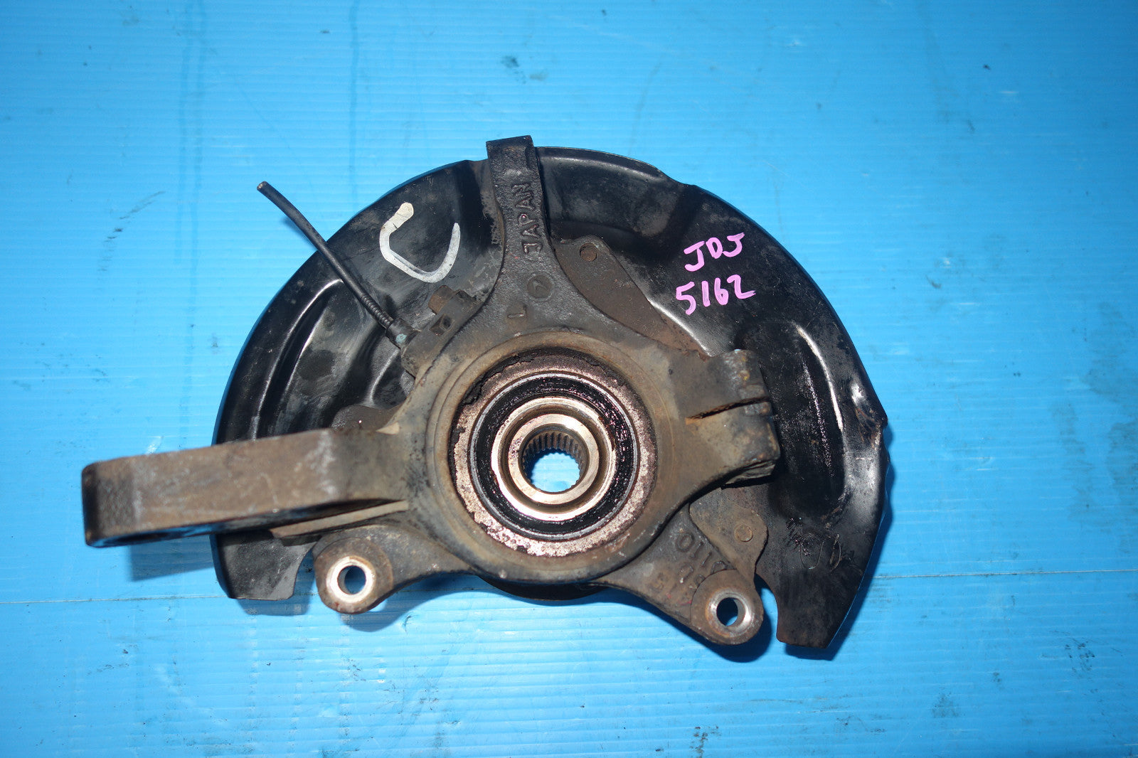 JDM Subaru Forester Front Left Wheel Hub Bearing Knuckle Spindle OEM 2003-2008
