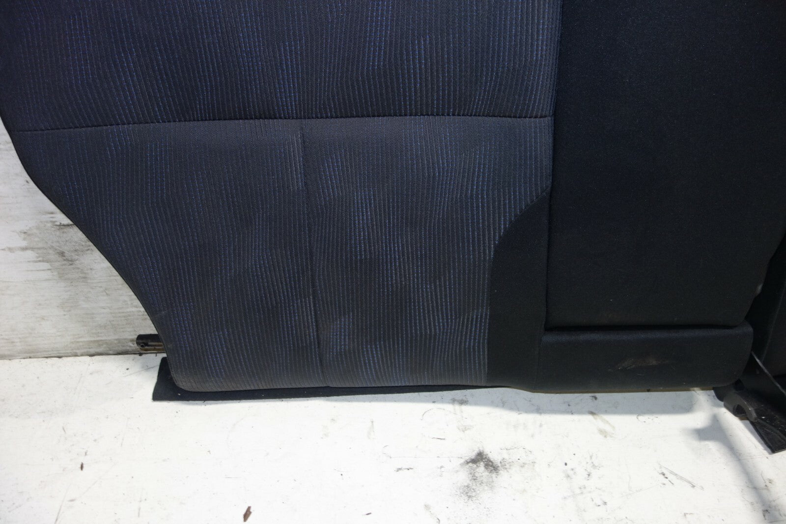 Subaru Forester Rear Upper Seat Bench Cushion Head Rests Black SH5 2009-2013