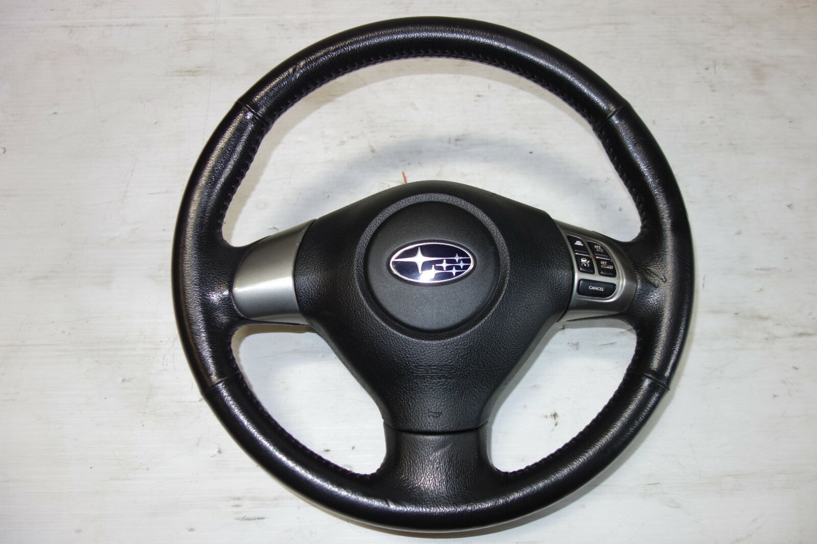 JDM 2005-2009 SUBARU LEGACY & OUTBACK STEERING WHEEL & HUB 2005-2009 M-910