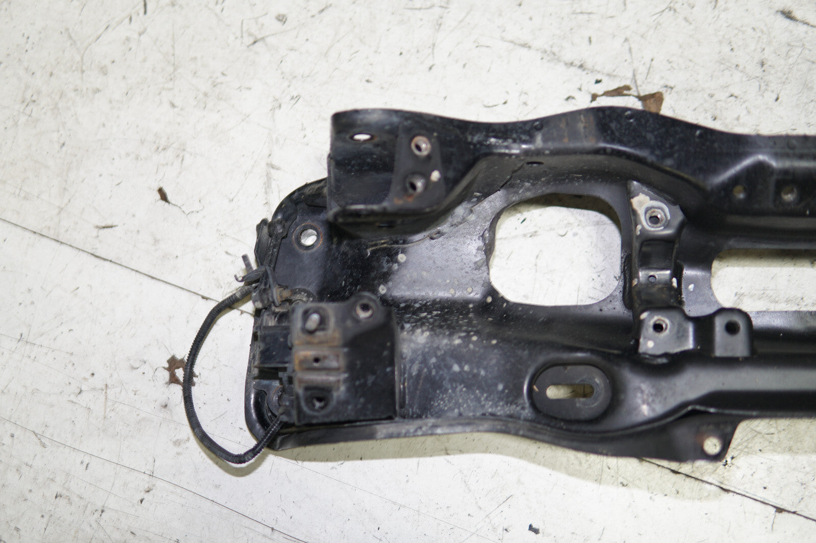 JDM Subaru Legacy Front Engine Subframe Crossmember Cradle Sub Frame 2005-2009