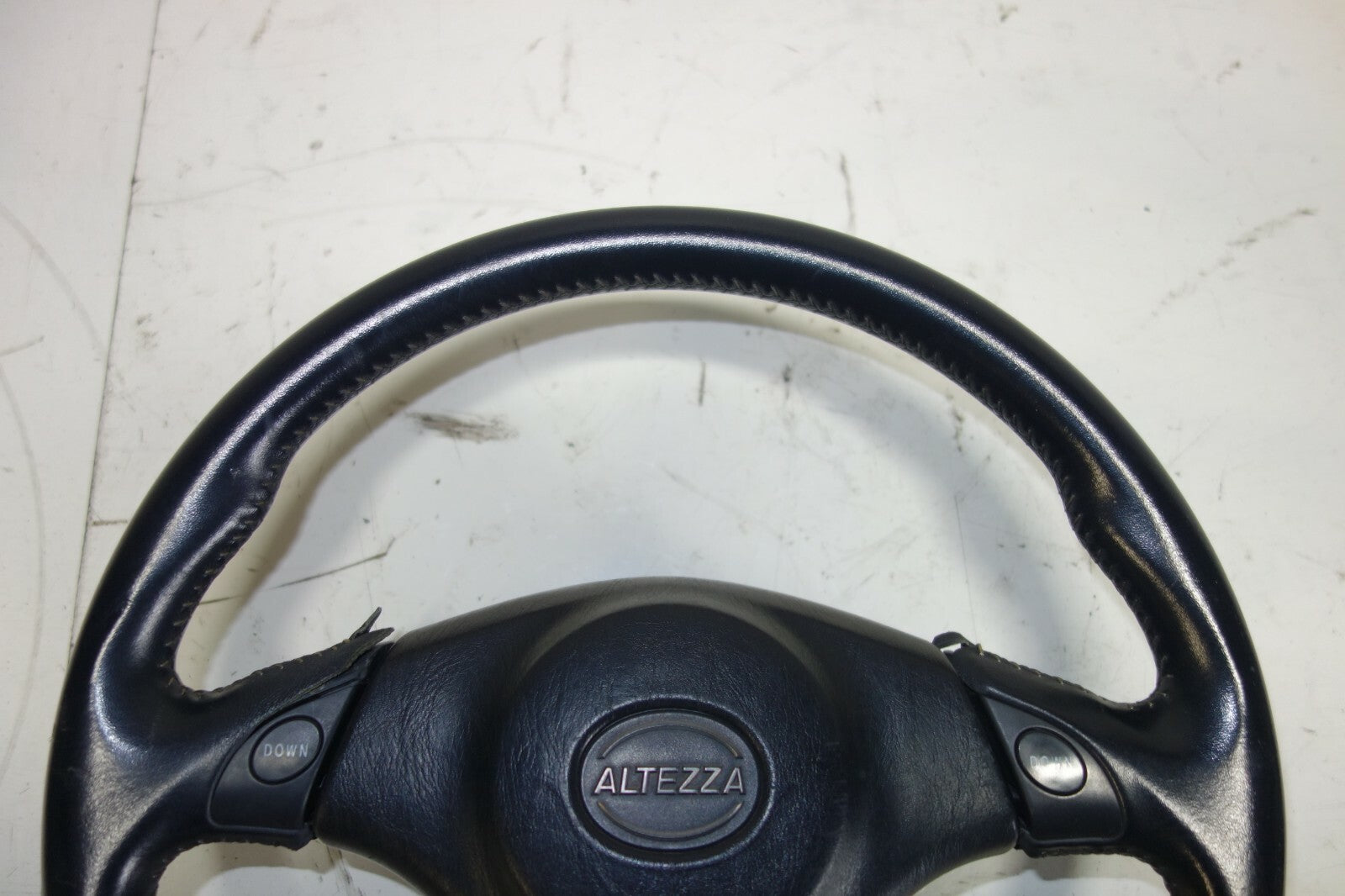 JDM Lexus IS300 Steering Wheel Hub SXE10 2001-2005 IS200