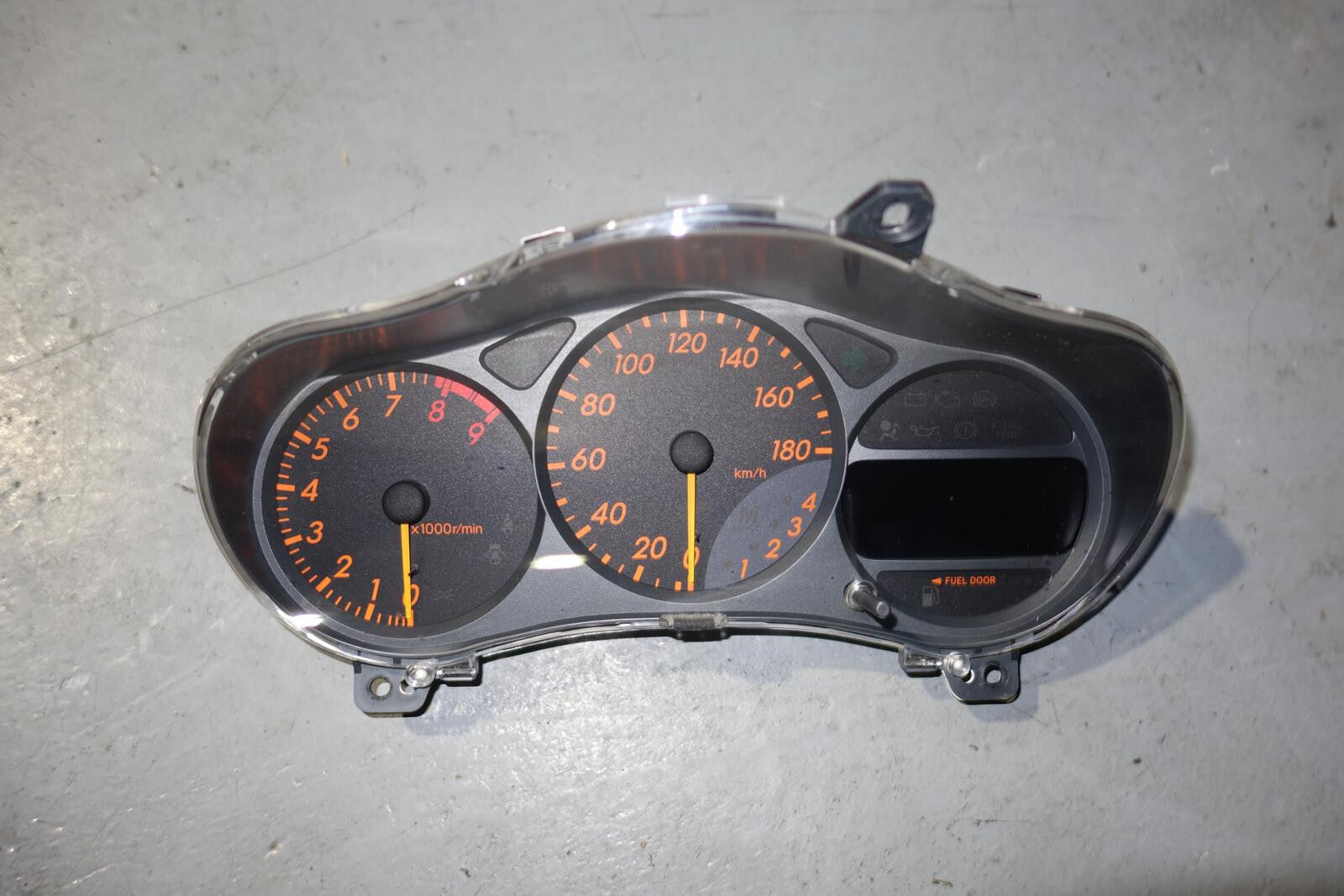 JDM Toyota Celica Gauge Cluster Speedometer A/T Automatic 2000-2005