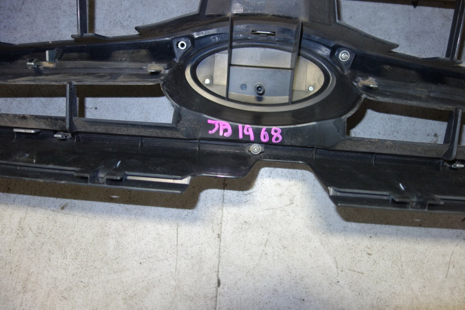 JDM 2008-2009 GENUINE SUBARU LEGACY  OEM GRILLE GRILL BPE FITS:SUBARU LEGACY