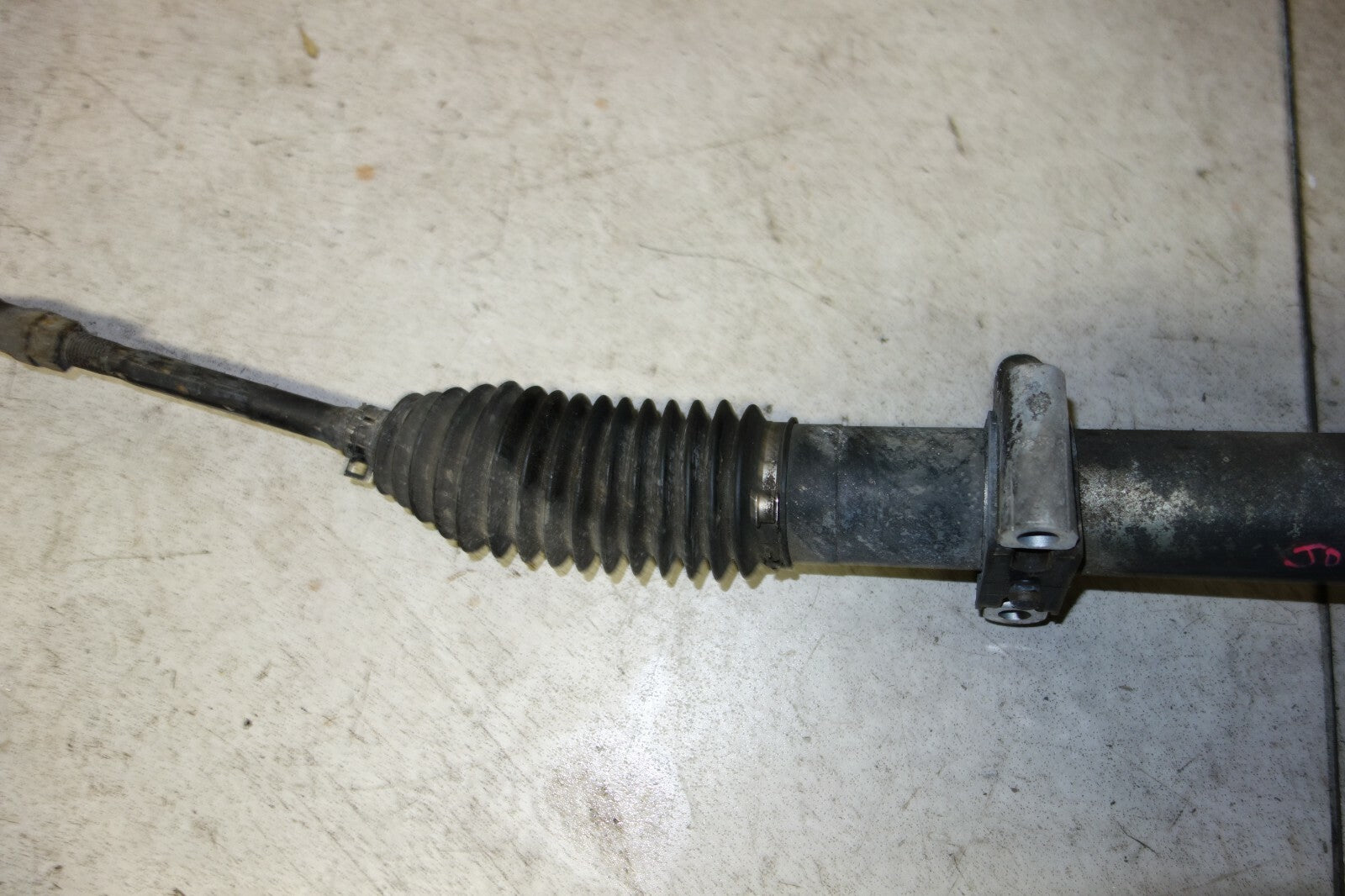 JDM LEXUS IS300 RIGHT HAND DRIVE OEM ROCK & PINION  TOYOTA ALTEZZA SXE10 01-2005