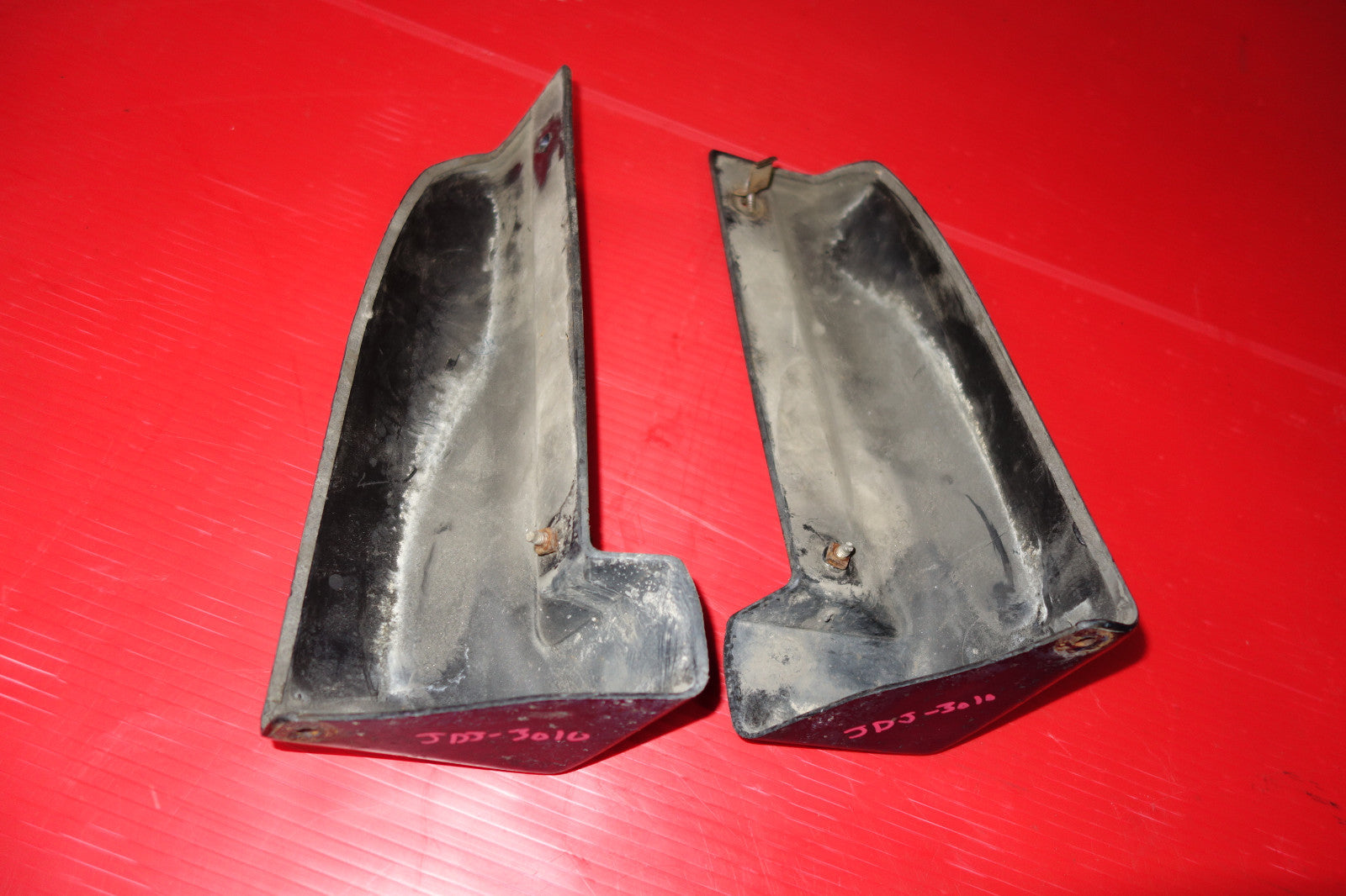 JDM Subaru Legacy BH5 OEM Side Skirt Aero Spats Valances Pair Wagon 2000-2004