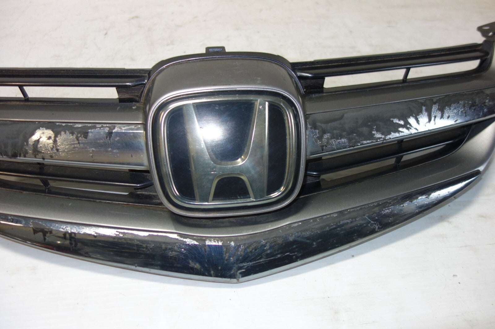 JDM 2005-2008 ACURA RL KB1 OEM FRONT GRILLE HONDA LEGEND KB1 GRILL