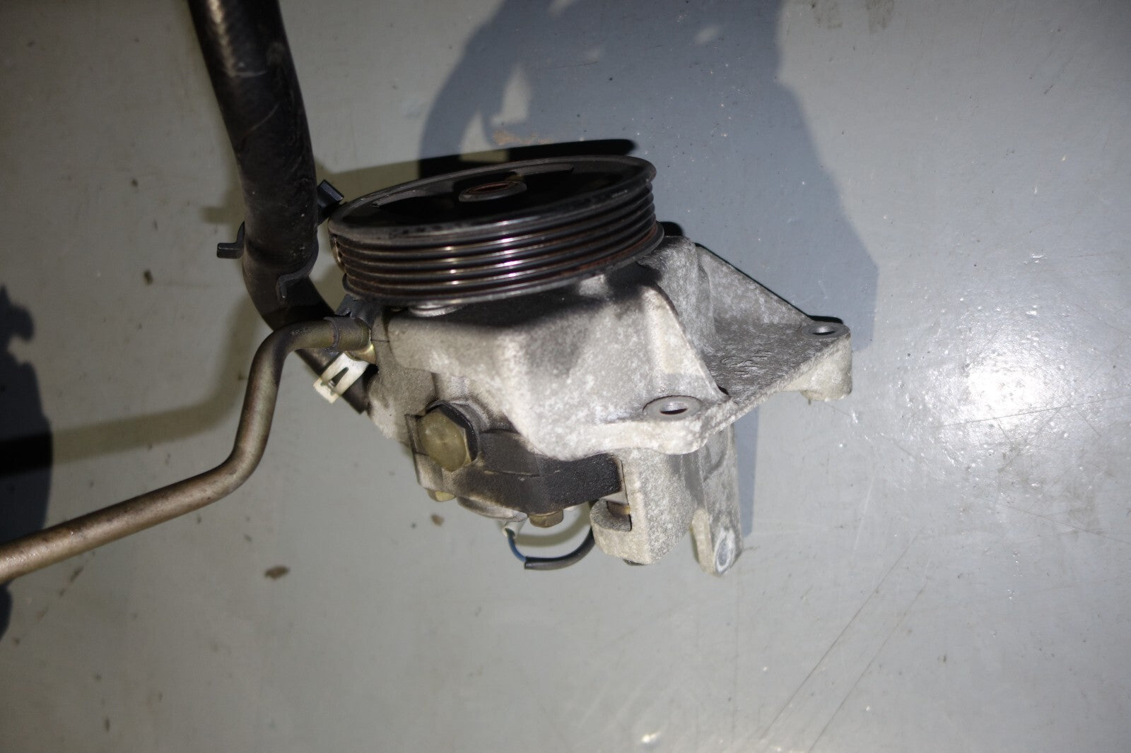 JDM 2000-2004 SUBARU LEGACY B4 EJ208 EJ206 TWIN TURBO POWER STEERING PUMP MF1845