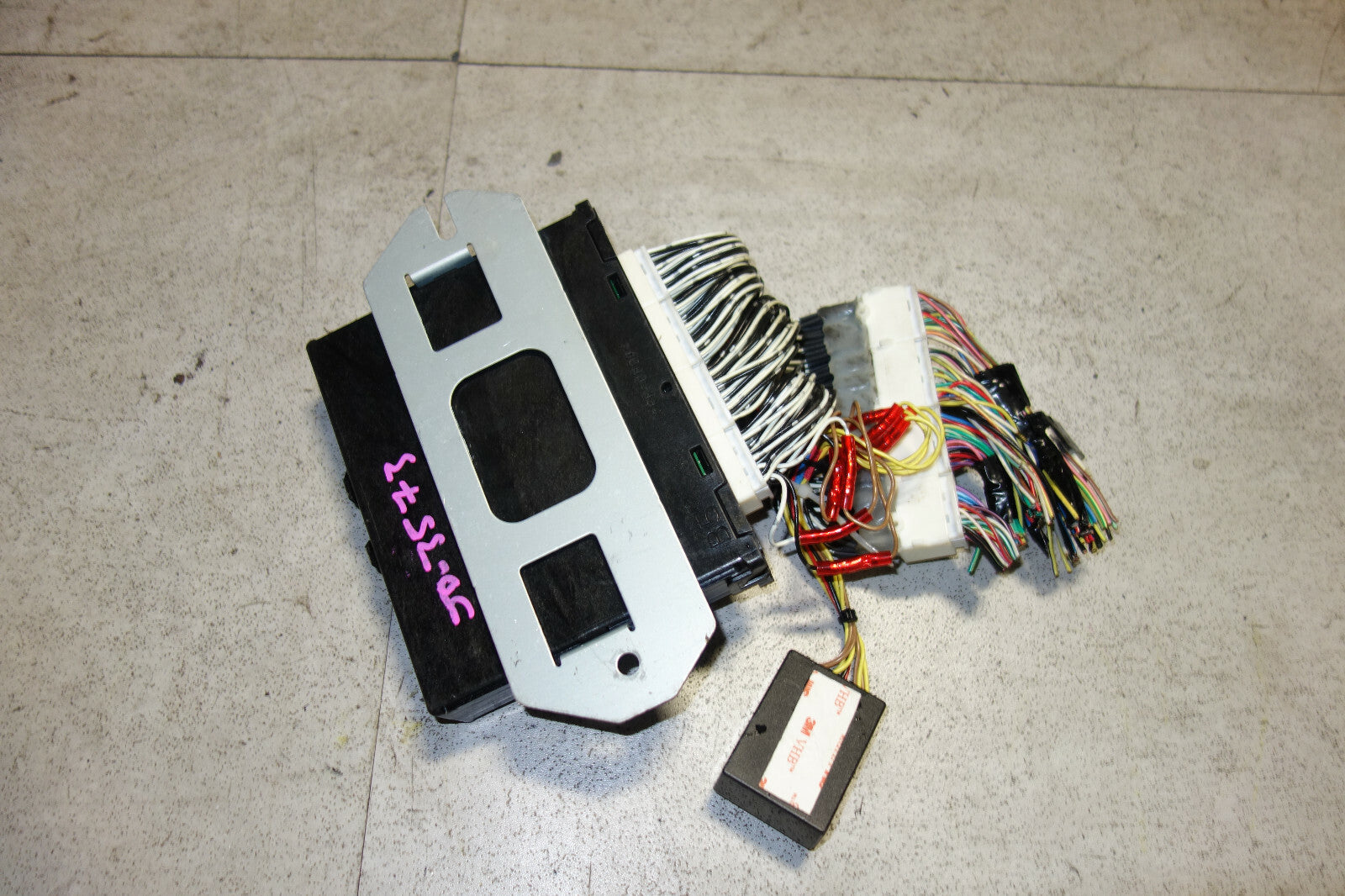 JDM SUBARU BPH LEGACY B4 EJ255 EJ25 TURBO 2.5L A/T ECU ECM 22611AP360 Chipped