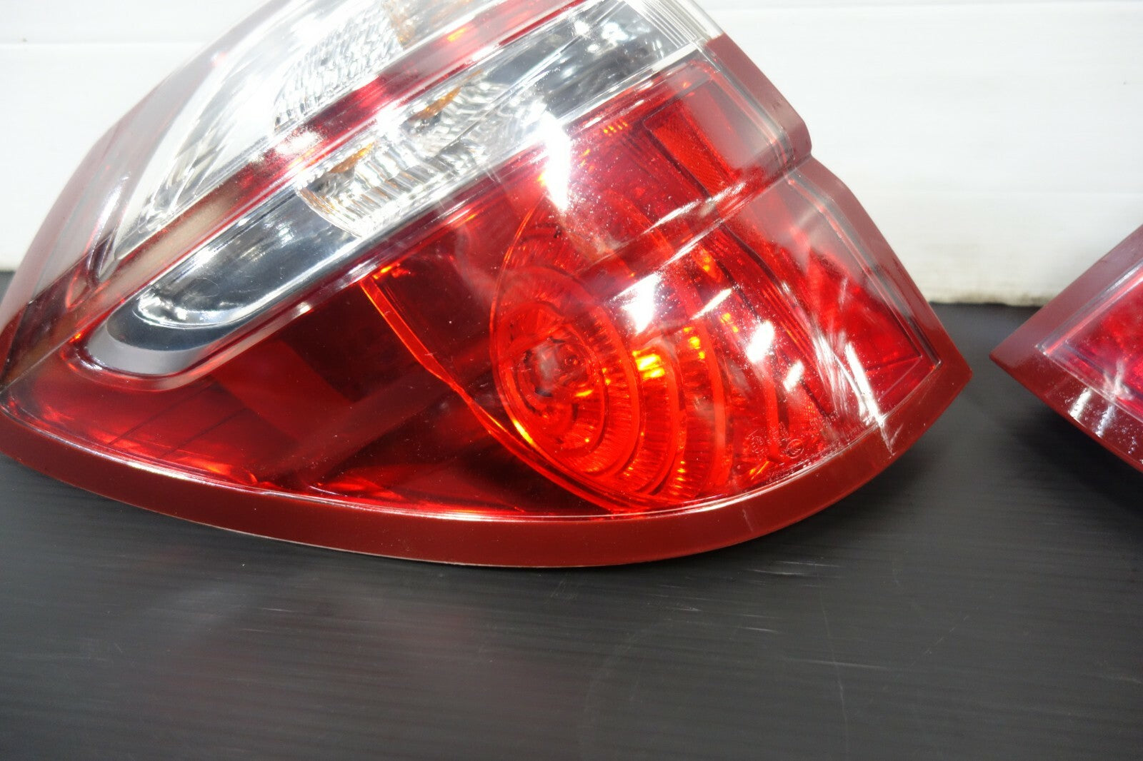 Genuine Subaru Legacy Outback Taillights Kouki JDM Japan Version 2005-2009 OEM
