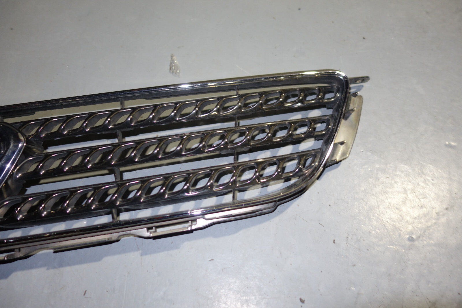 JDM Toyota Altezza Grille Lexus IS300  Grille OEM Japan 2001-2002-2003-2004-2005