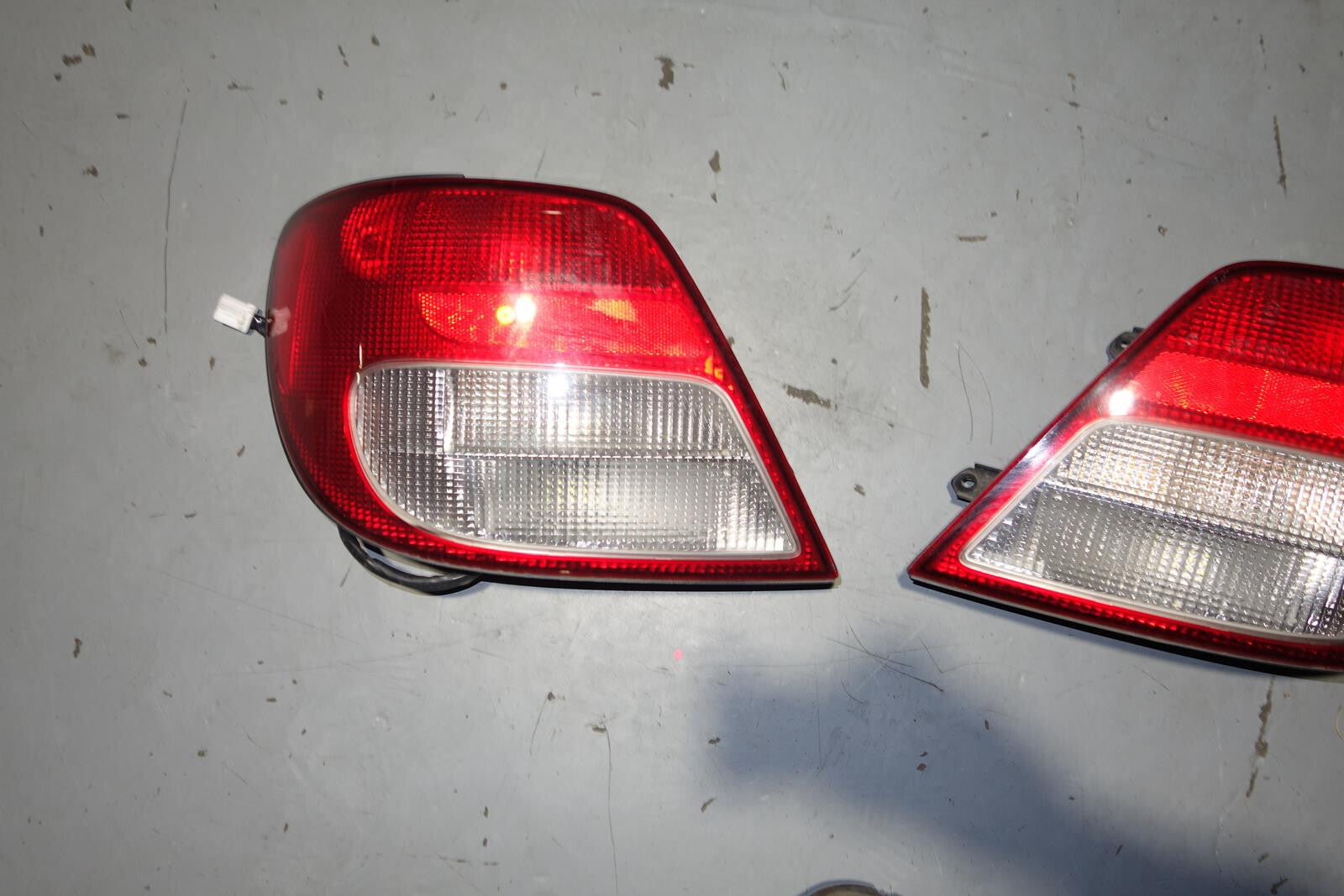 JDM Subaru Impreza WRX STi Outback Sport Wagon Tail Lights Lamps 2002-2003 V7