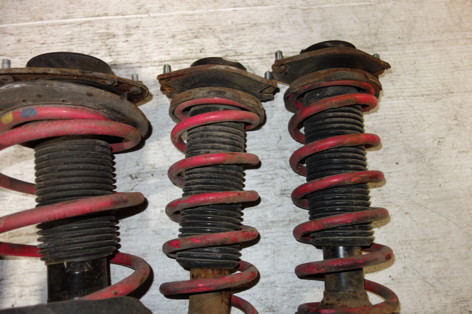 JDM 2005-2009 SUBARU LEGACY STI  SHOCKS FRONT & REAR COIL STRUTS