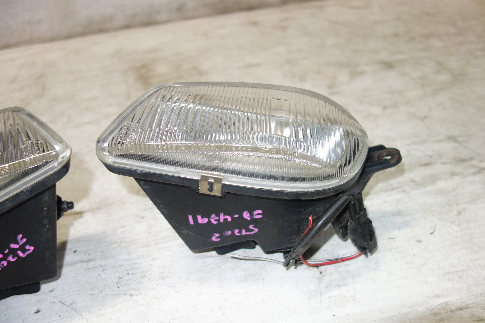 JDM Toyota Celica ST202 Front Fog Lights Fog Lamps 1994-1999 Used OEM Left Right