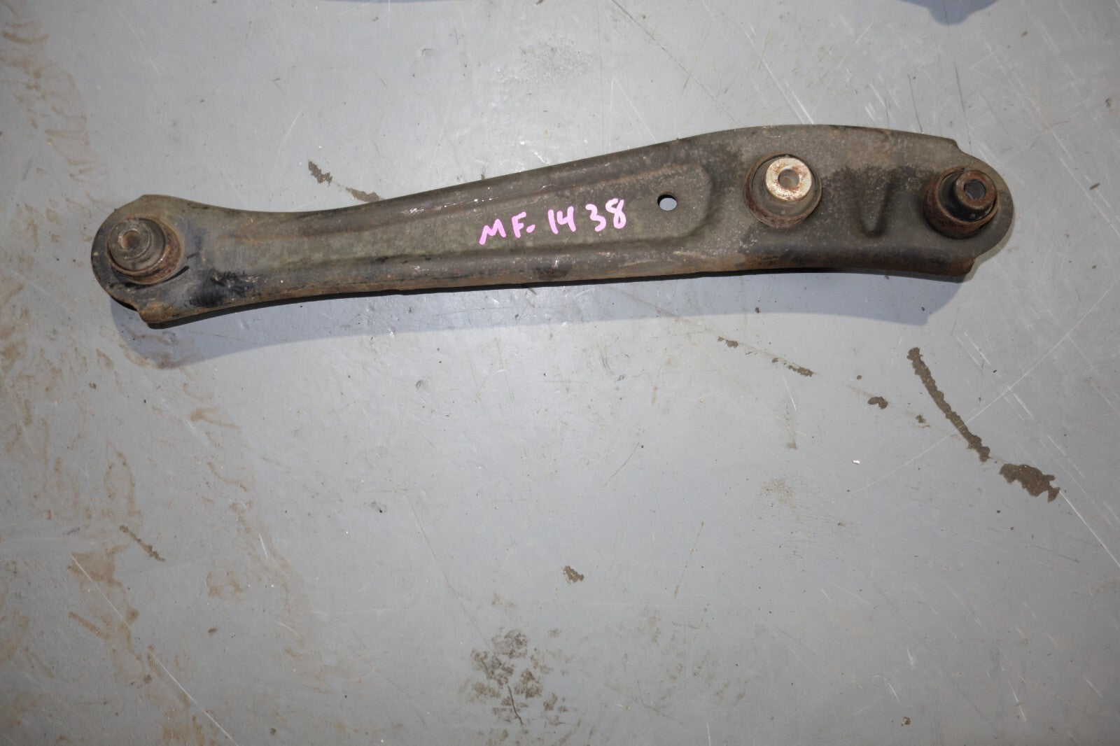 JDM 1996-2000 ACURA EL OEM GENUINE REAR LOWER CONTROL ARM PAIR