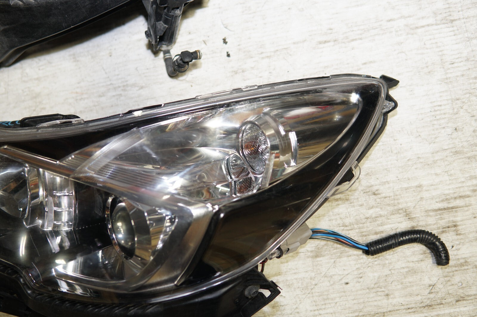 JDM 2010-2014 GENUINE SUBARU LEGACY OUTBACK OEM HID HEAD LIGHT LAMPS BRM BR9 BM9