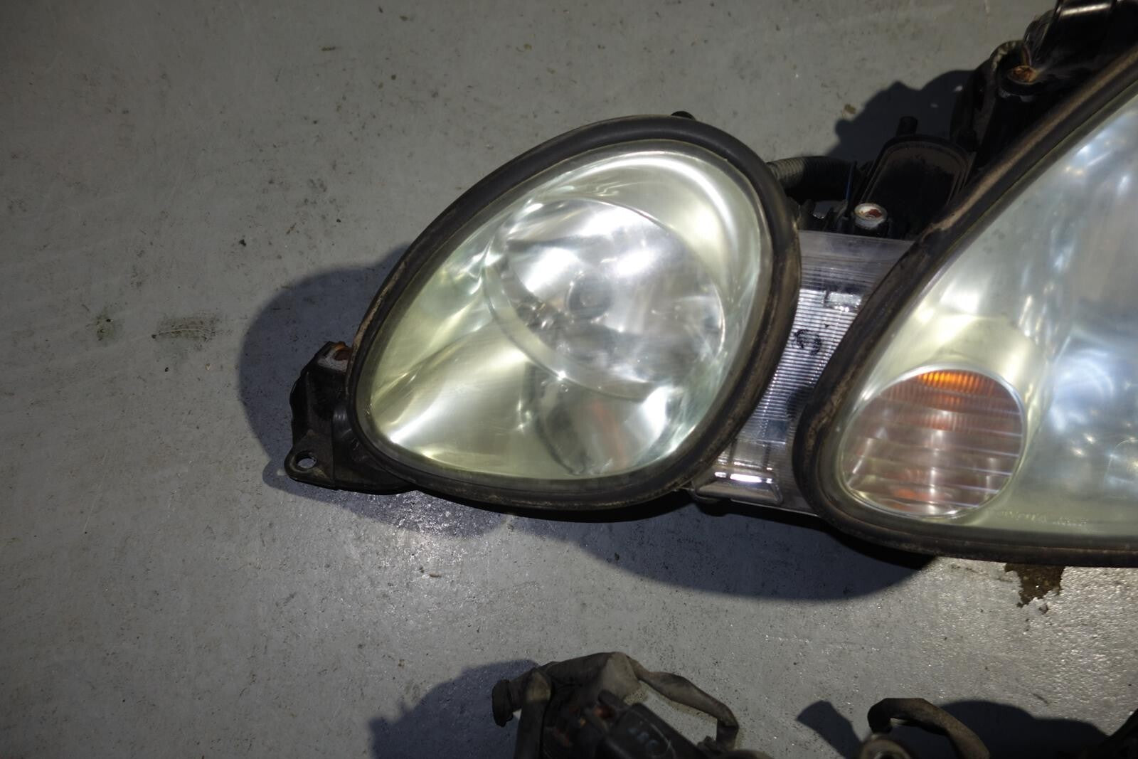 JDM 1998-2005 TOYOTA ARISTO LEXUS GS300 HID HEAD LIGHTS HEADLAMPS TOYOTA JZS161
