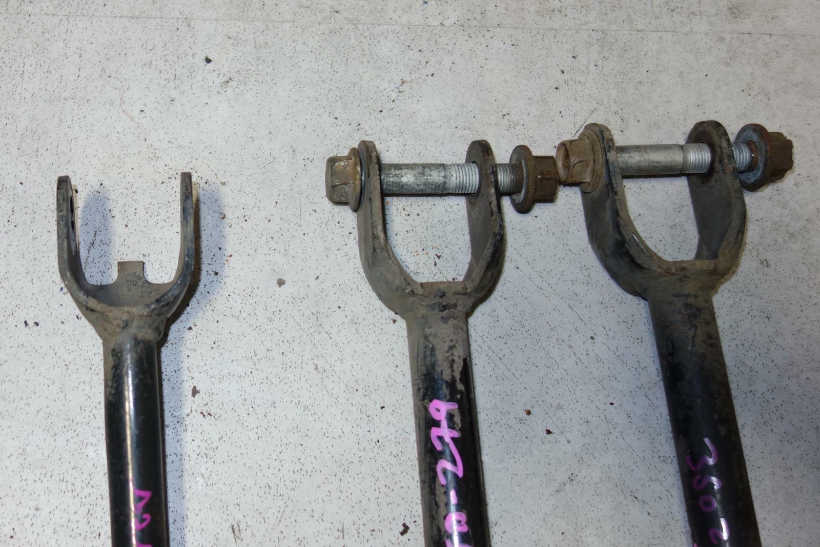 JDM 2003-2009 GENUINE NISSAN 350Z REAR OEM LOWER CONTROL ARMS REAR LINKS Z33