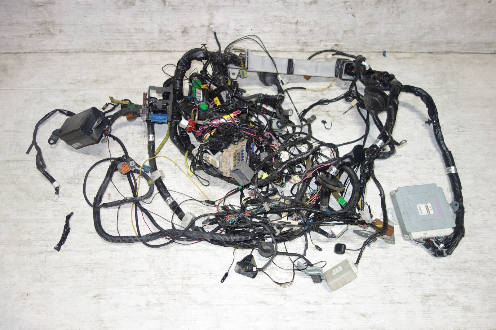 JDM Subaru WRX Forester EJ205 AVCS Turbo Computer Wire Harness Wiring