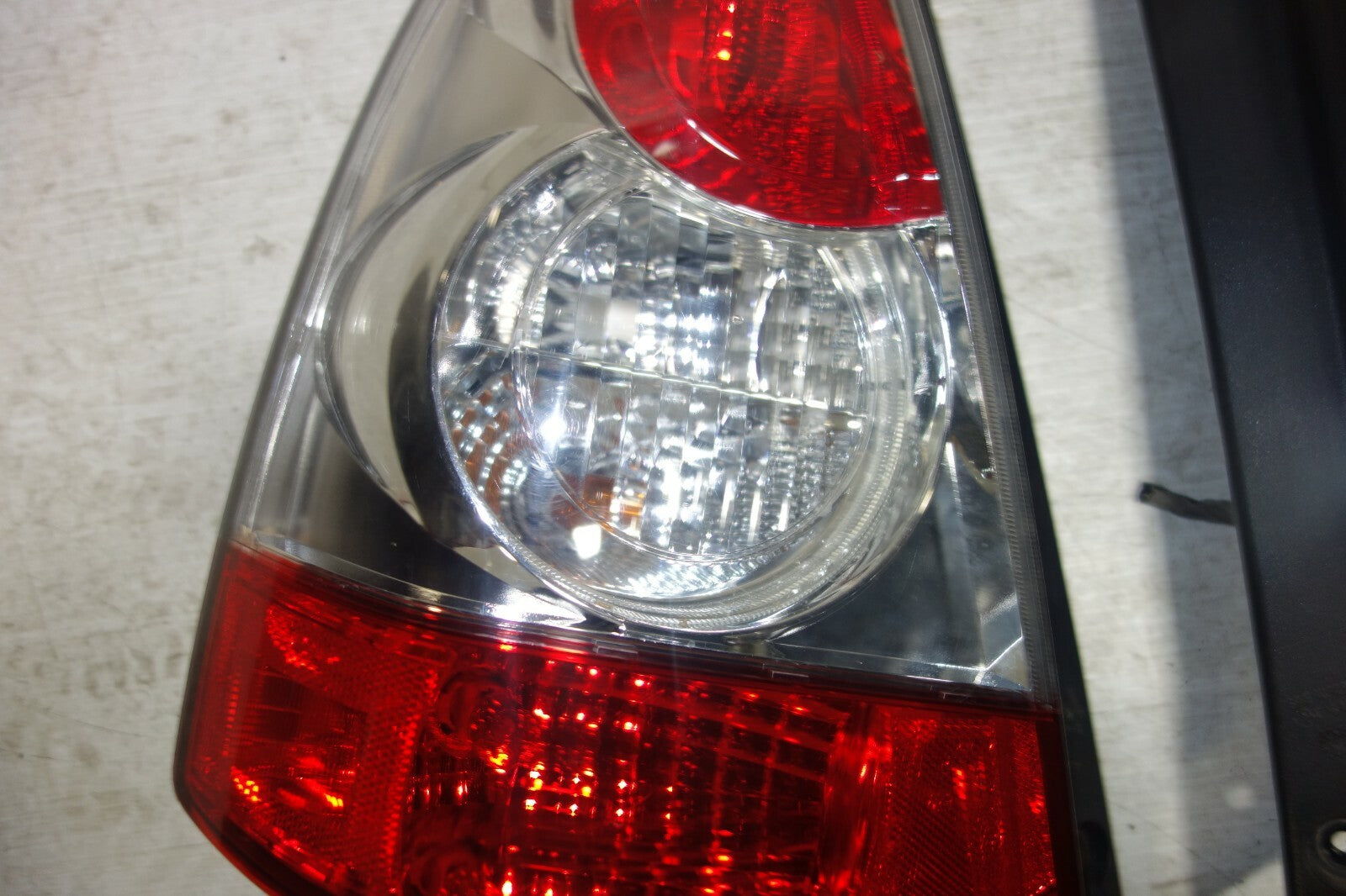 Subaru Forester OEM Tail Lights Lamps Pair Genuine 2006-2008
