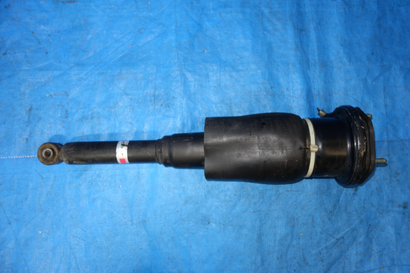 Lexus LS430 Rear Left Driver Side Air Shock Strut Absorber 2001-2003 JDM