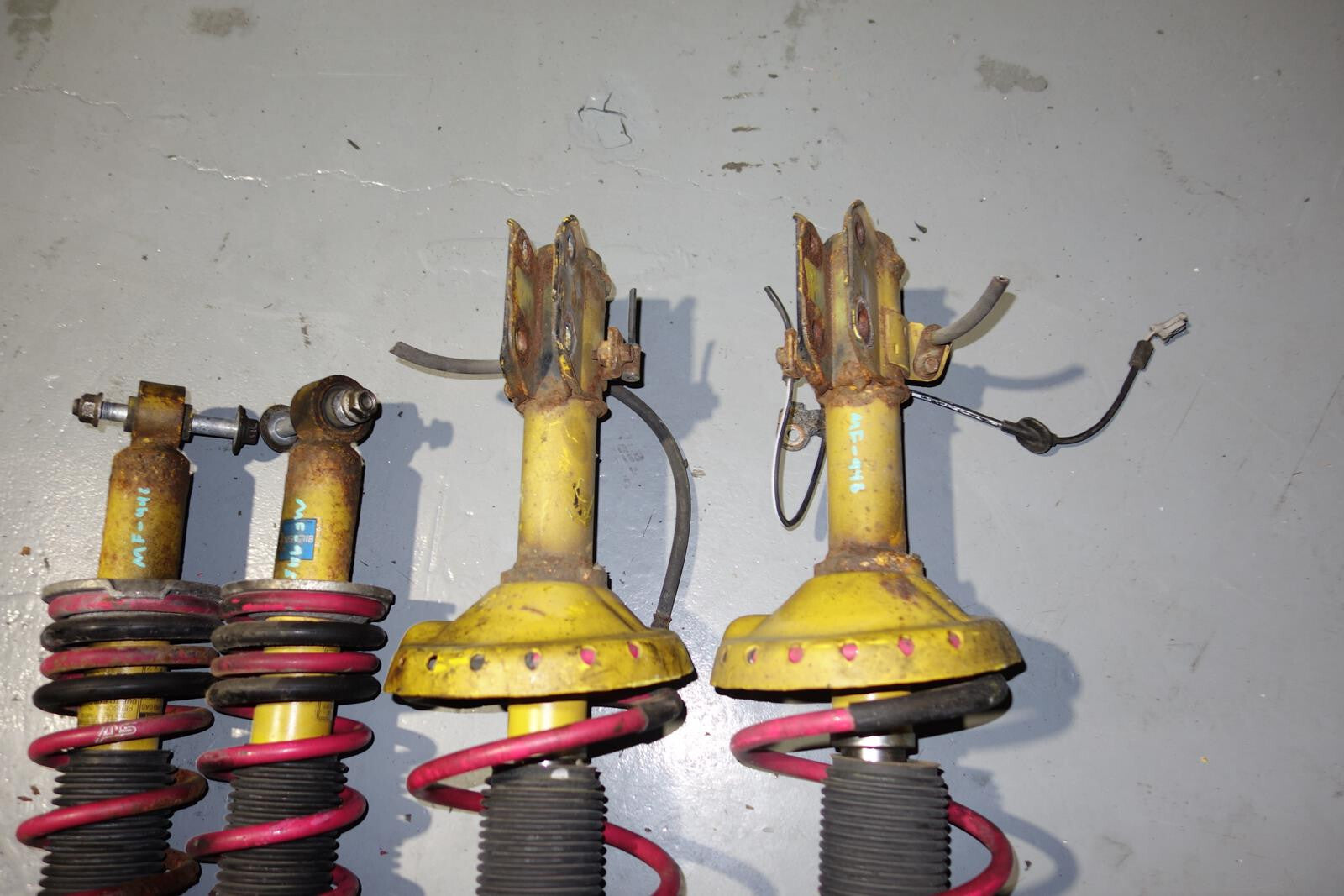 JDM Subaru Legacy Spec-B BILSTEIN Shocks Struts STi Springs Suspension 2005-2009