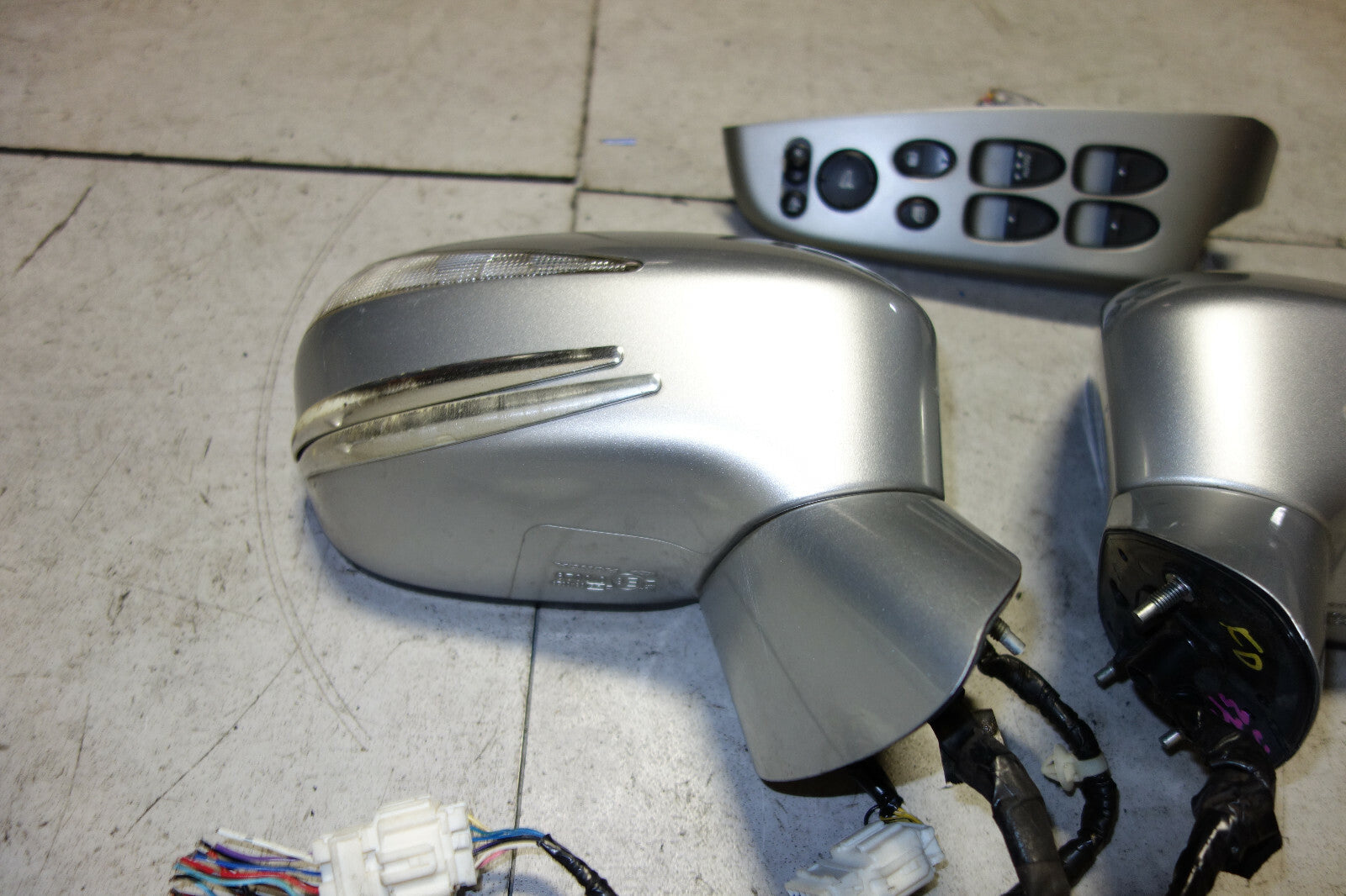JDM Honda Civic CSX FD1 FD2 Power Folding Mirrors w/ Signal Lights 2006-2011 OEM