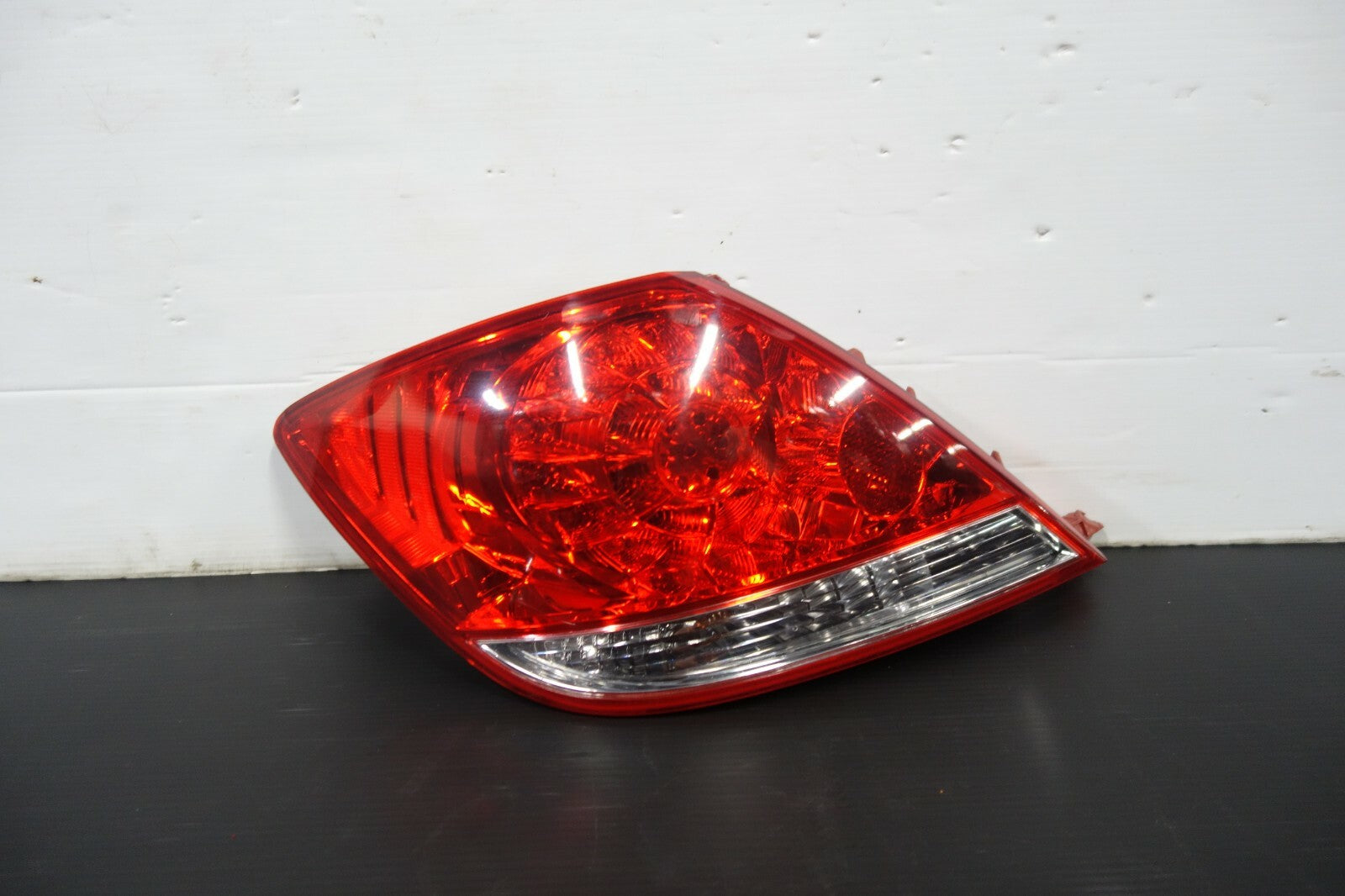 ACURA RL TAIL LIGHT LEFT SIDE TAIL LAMP LH 2005-2008 ORIGINAL Genuine OEM