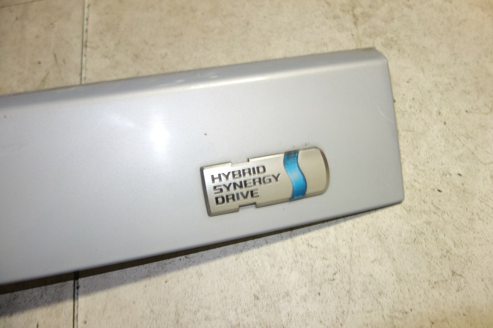 JDM Toyota Prius Rear Garnish Center Liftgate 2010-2015 OEM Genuine