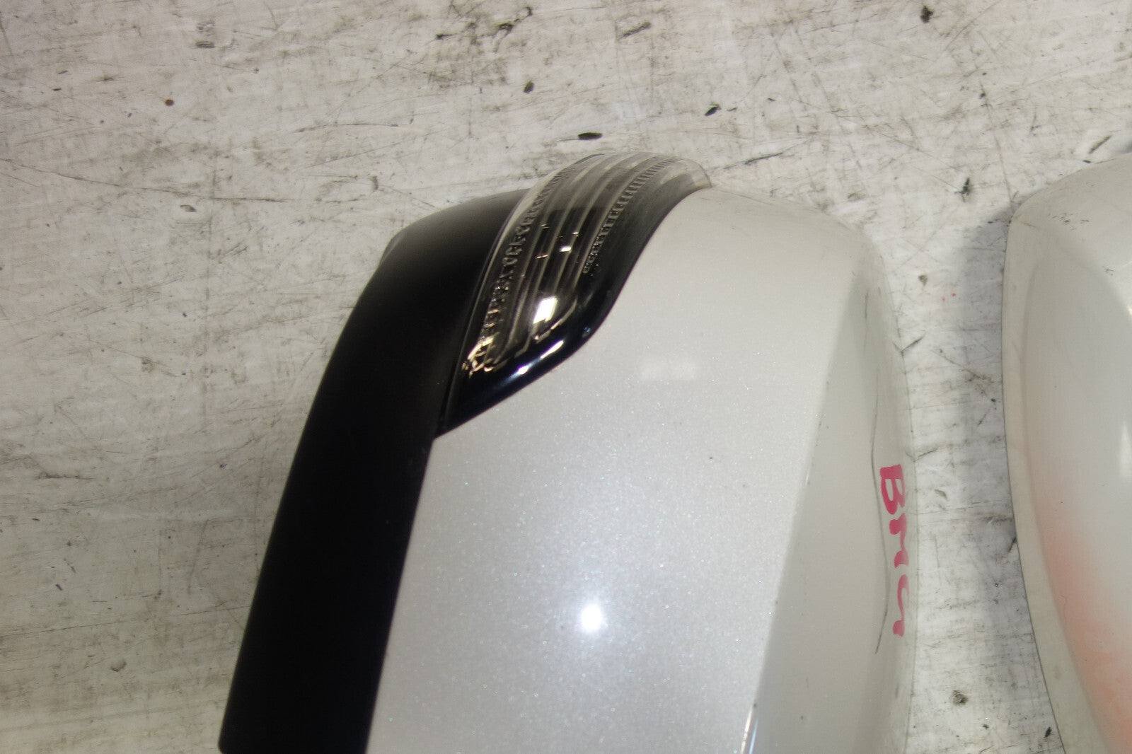 JDM 2010-2014 Subaru Legacy BR BM Power Folding Mirrors + Signal Lights OEM