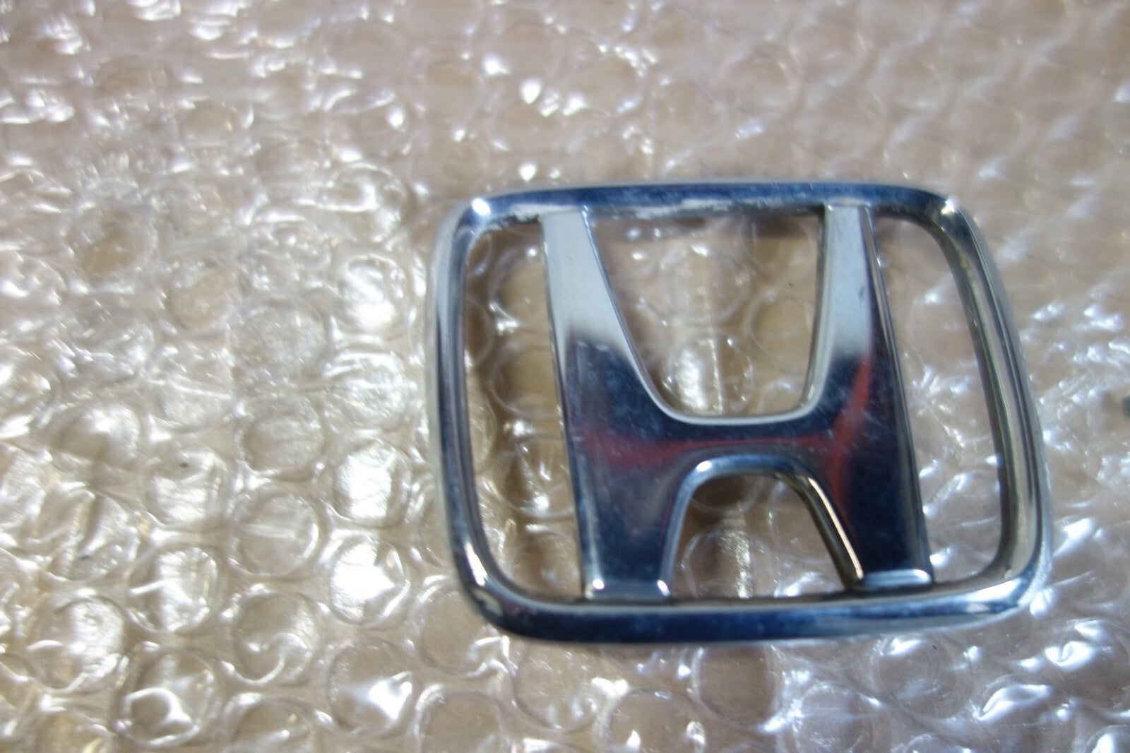 JDM Honda Accord OEM rear emblem logo badge sign Part # 75701-SM4-9000 1990-1993