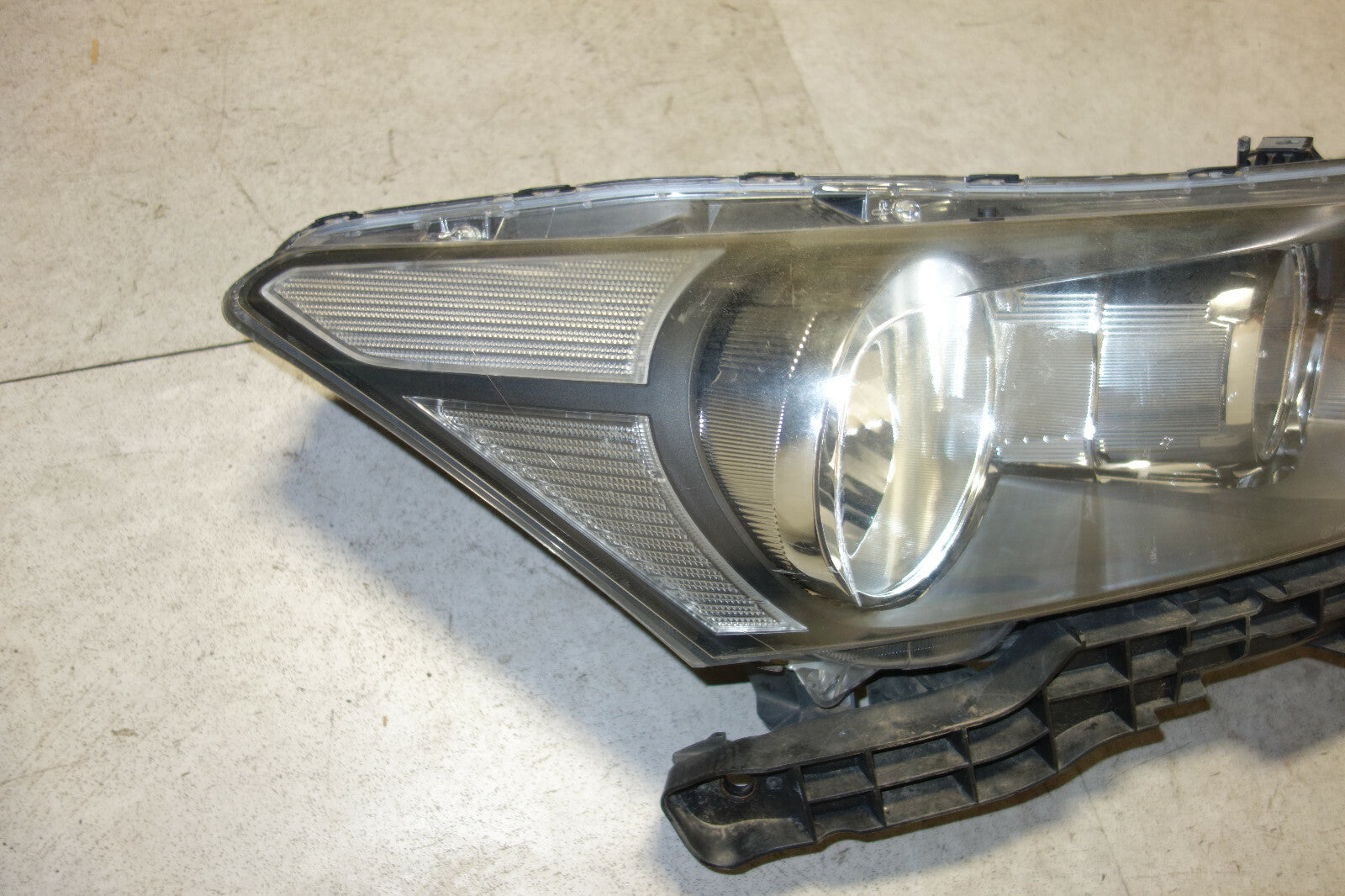JDM Honda Accord CP3 Original HID Headlights Ballasts 2008-2012 Honda Inspire