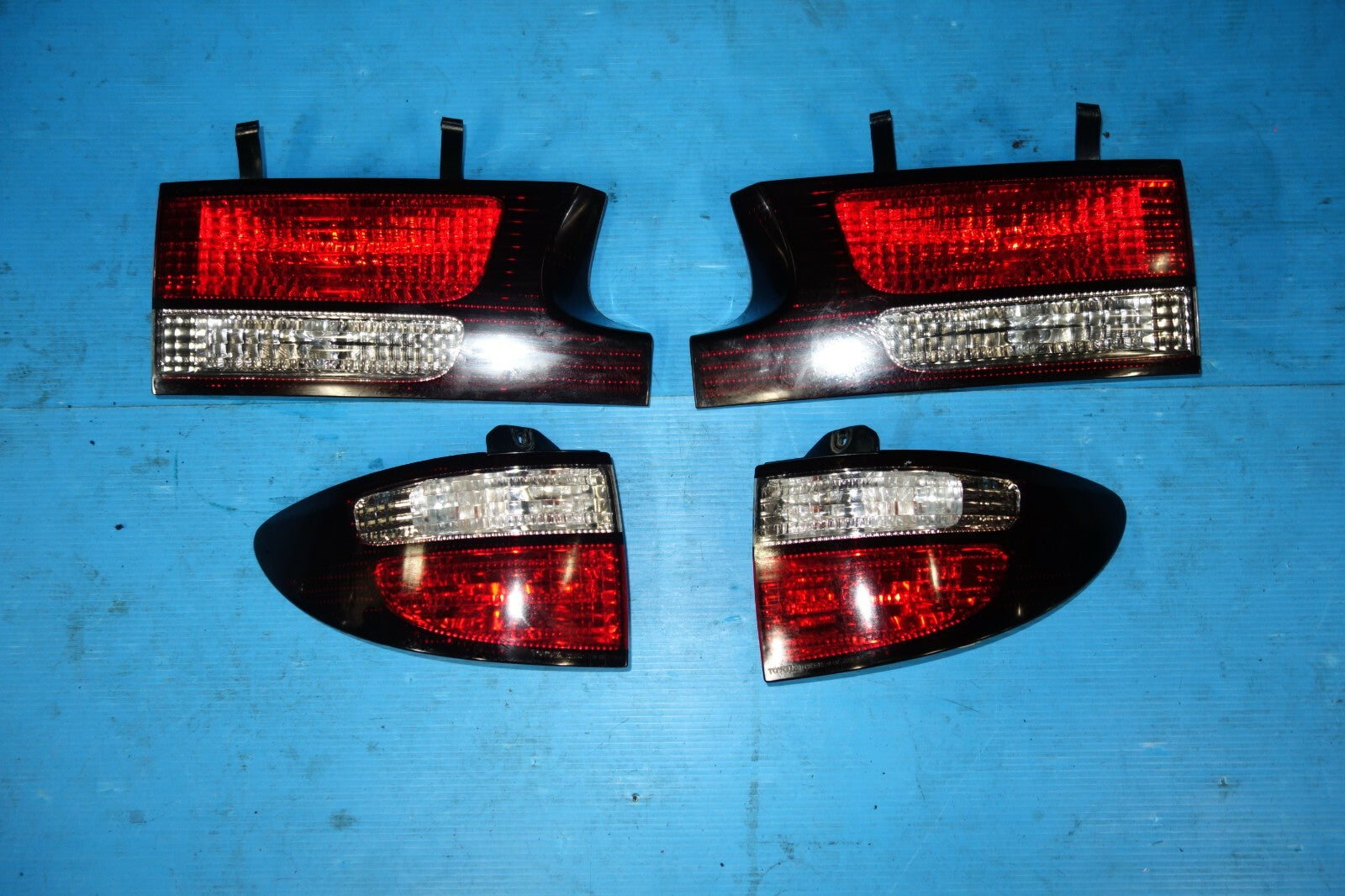 JDM Toyota Estima OEM Taillights & Trunk Lights Lamps 2000-2003 Left & RIght