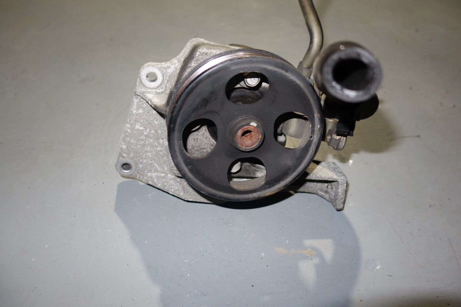 JDM 2000-2004 SUBARU LEGACY B4 EJ208 EJ206 TWIN TURBO POWER STEERING PUMP MF1845