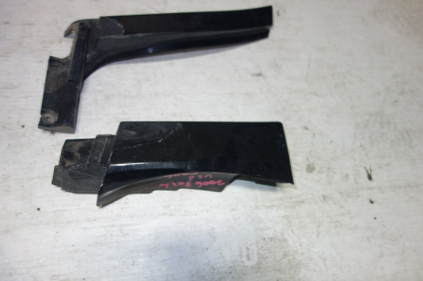 Subaru Forester OEM Fender Moulding Trim / Side Skirt Fillers 2006-2008