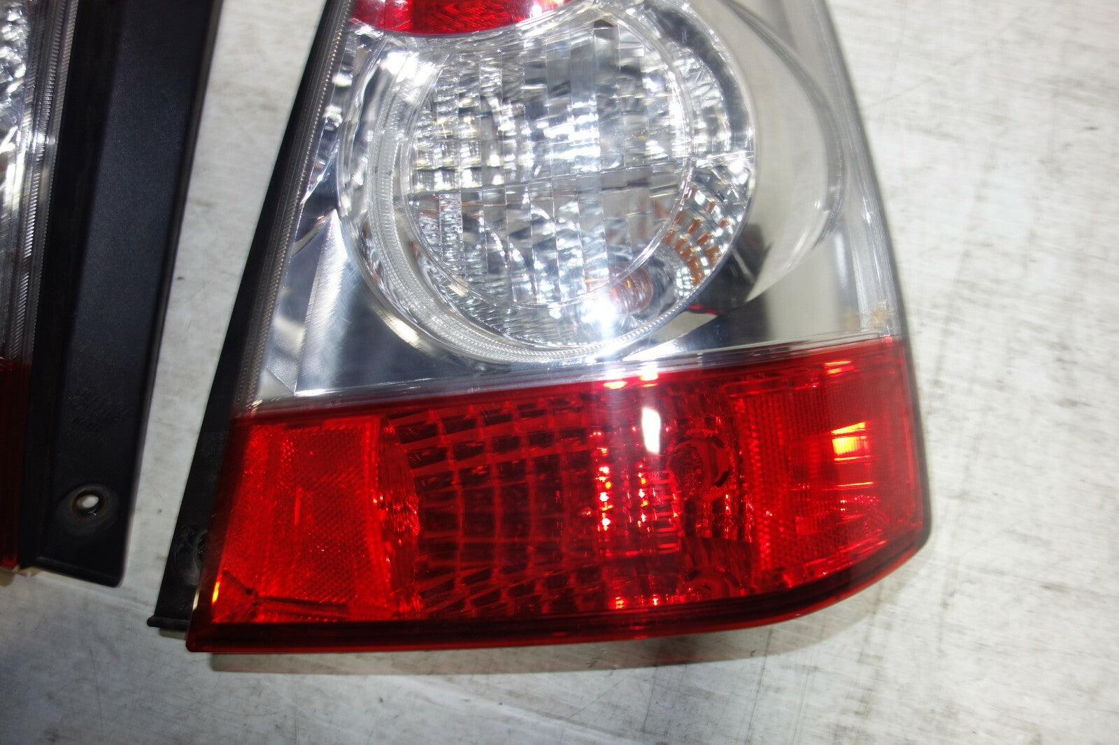 Subaru Forester OEM Tail Lights Lamps Pair Genuine 2006-2008