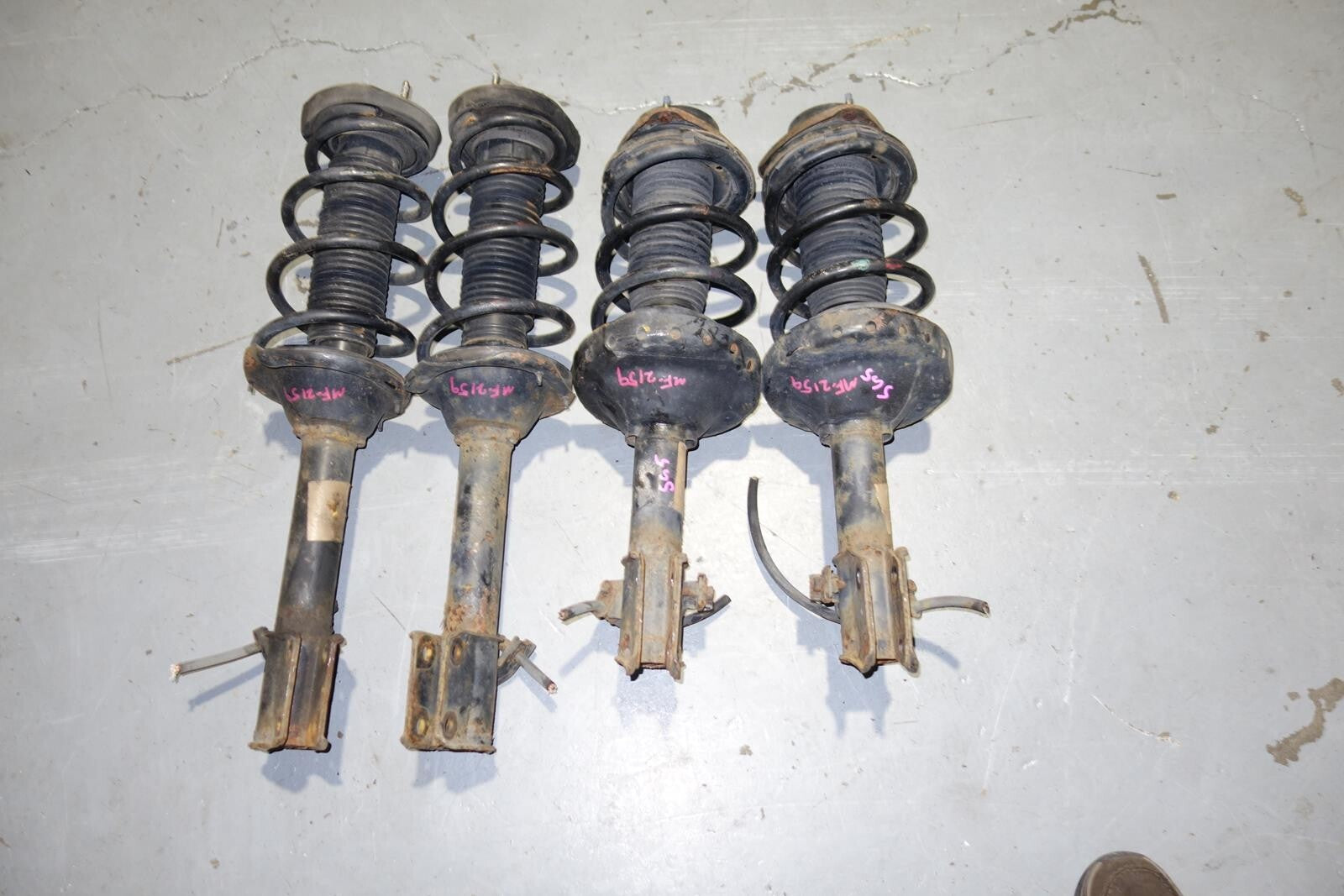 JDM 2003-2008 SUBARU FORESTER SG5 SG9 OEM KYB FRONT & REAR SHOCKS STRUTS COIL