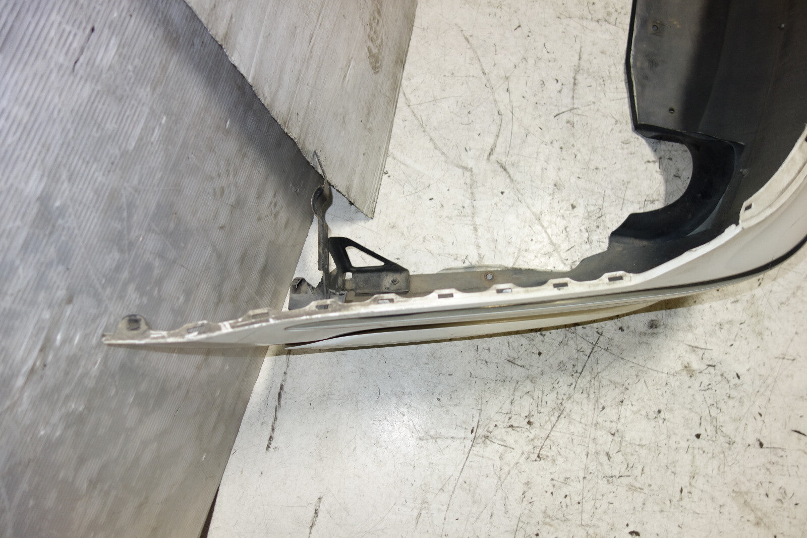 Acura RL OEM Rear Bumper Cover Modulo Lip Base Elite Sedan 4-Door 2005-2008 JDM