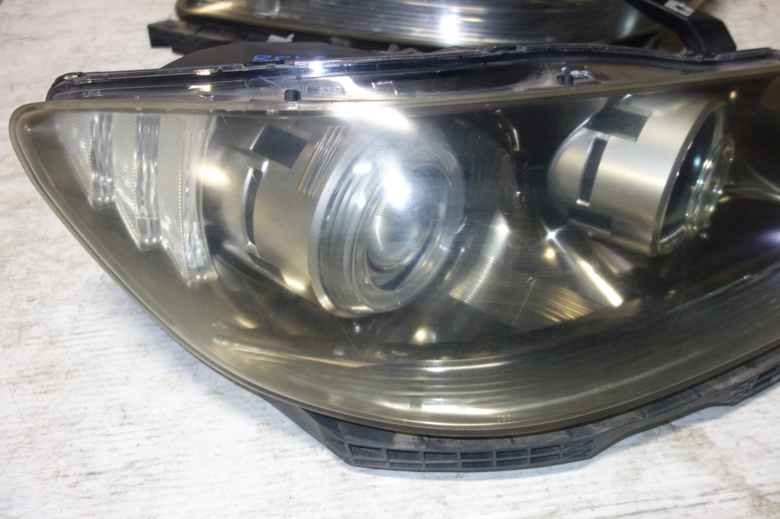 JDM Acura RL OEM Hid Headlights Lamps Head Lights 2005 2006 2007 2008 3.5RL