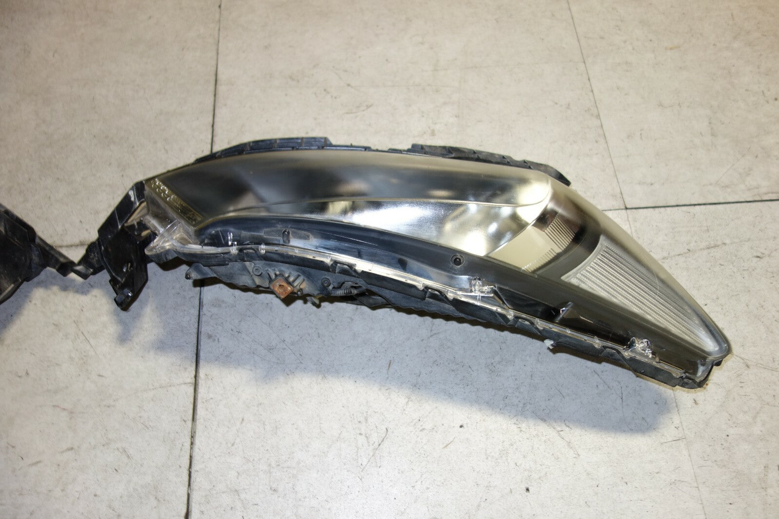 JDM 2008-2012 HONDA ACCORD INSPIRE OEM HID HEAD LIGHTS HEAD LAMPS JAPAN JD-3831
