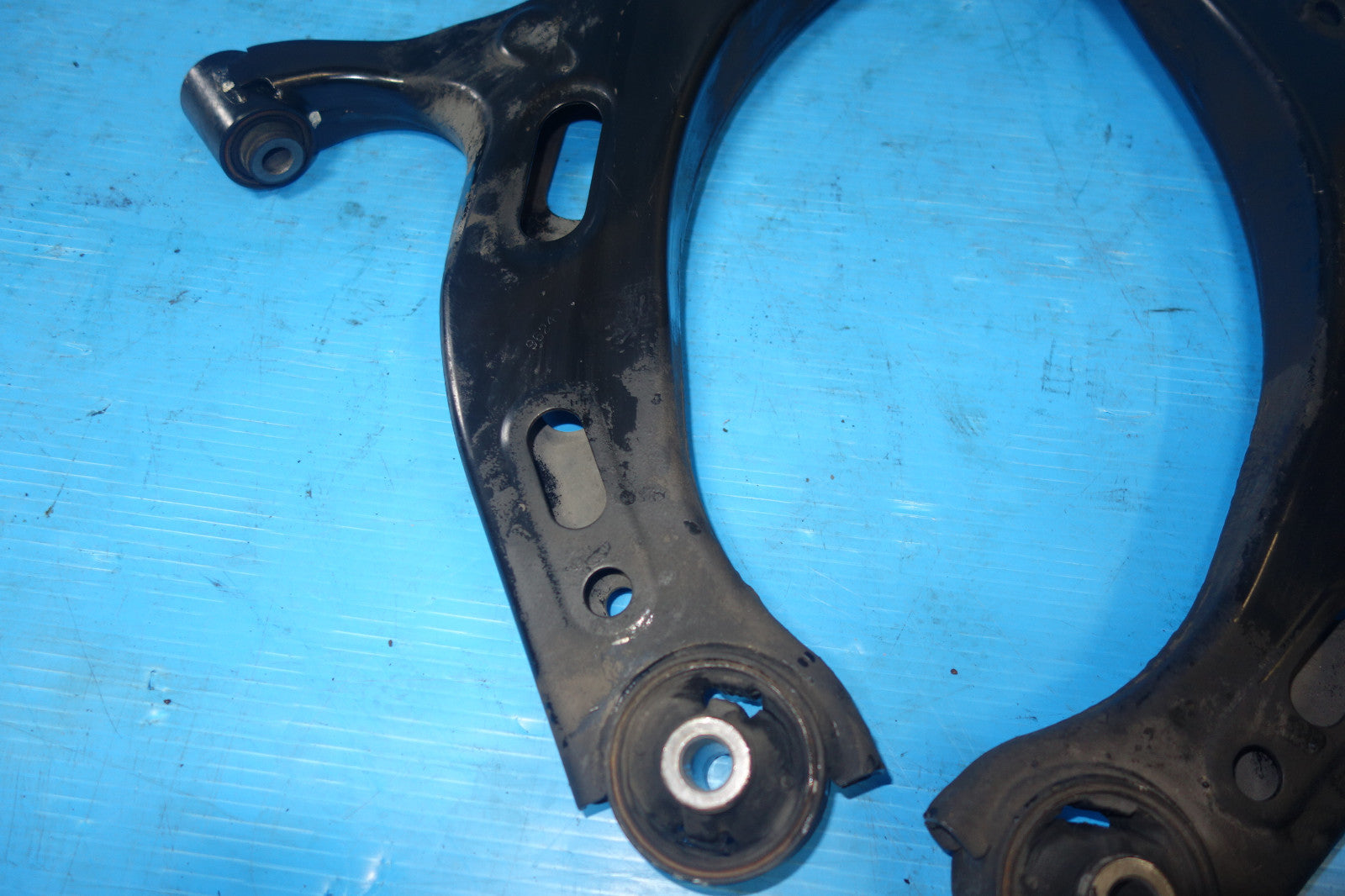 JDM Subaru Legacy Outback Front Lower Control Arms 2010-2014 BR9 Used