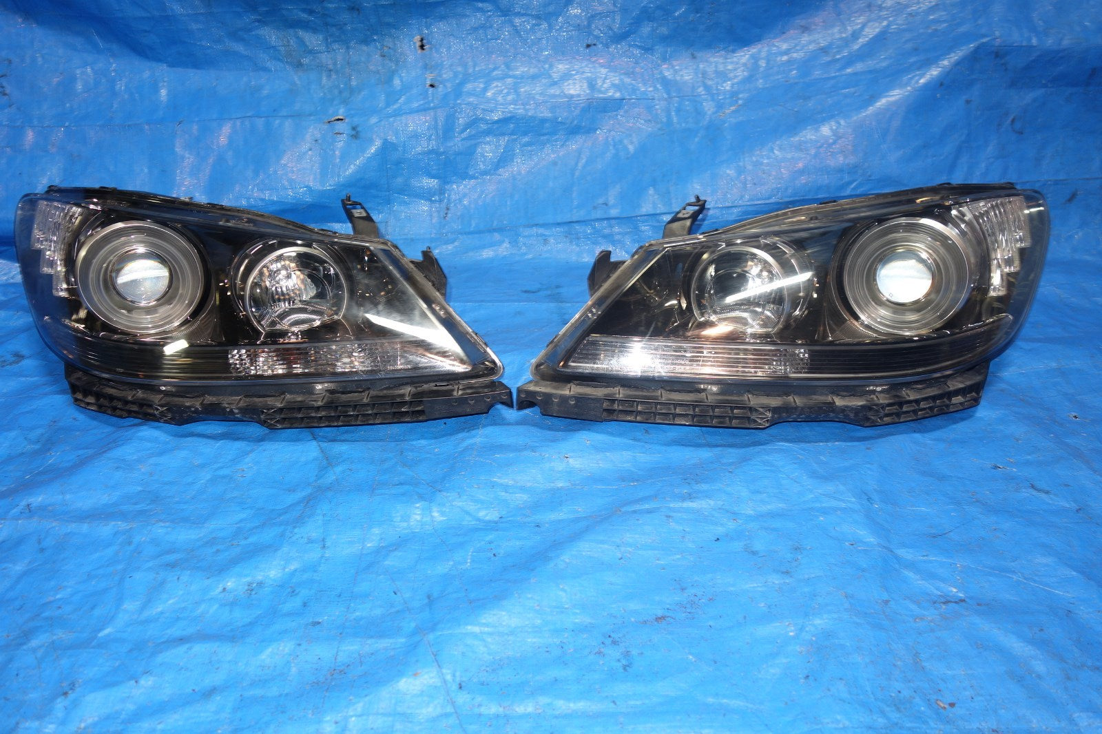 JDM Acura RL HID Headlights Head Lamps Pair 2005-2008 Honda Legend KB1 Stanley