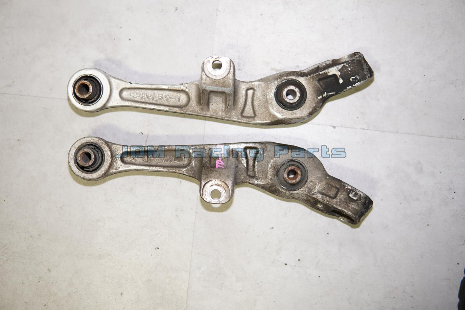 JDM Infiniti G35 / 350z Front Lower Forward Control Arms Ball Joints 2003-2009