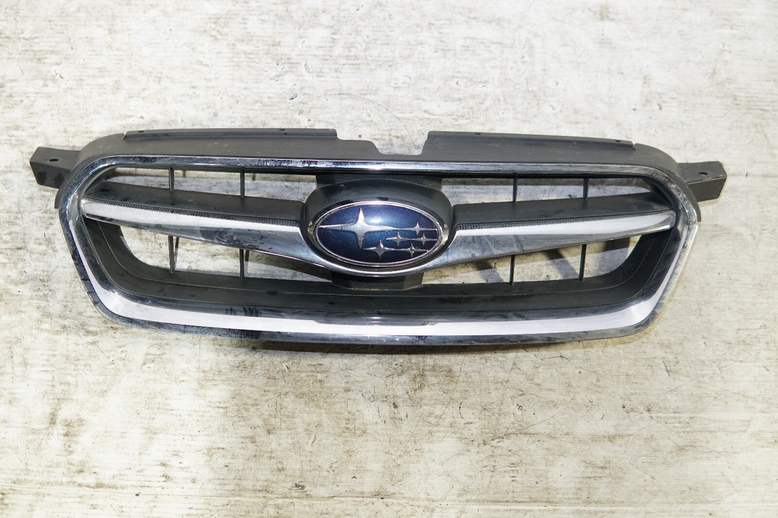 JDM Subaru Legacy OEM Front Grille 2005 2006 2007 MF-472