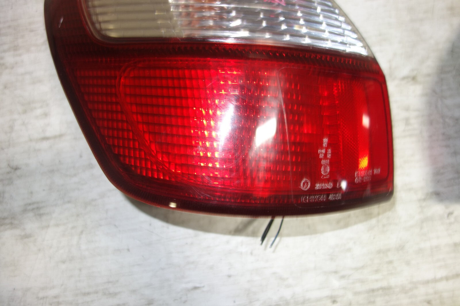 JDM Subaru Legacy Wagon Taillights BH5 Left & Right 2000 2001 2002 2003 2004
