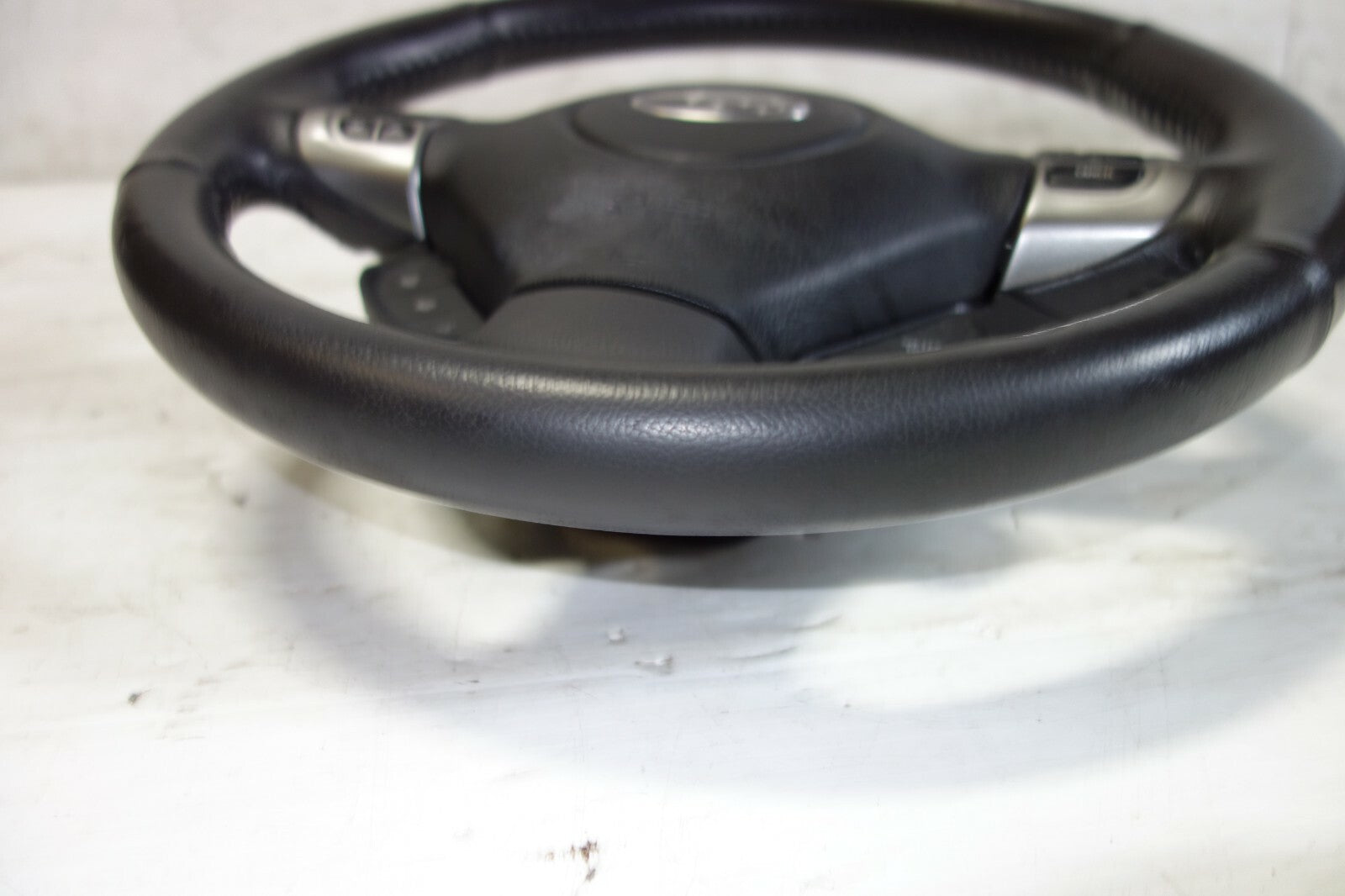 JDM 2005-2009 SUBARU LEGACY & OUTBACK STEERING WHEEL & HUB 2005-2009 M-909