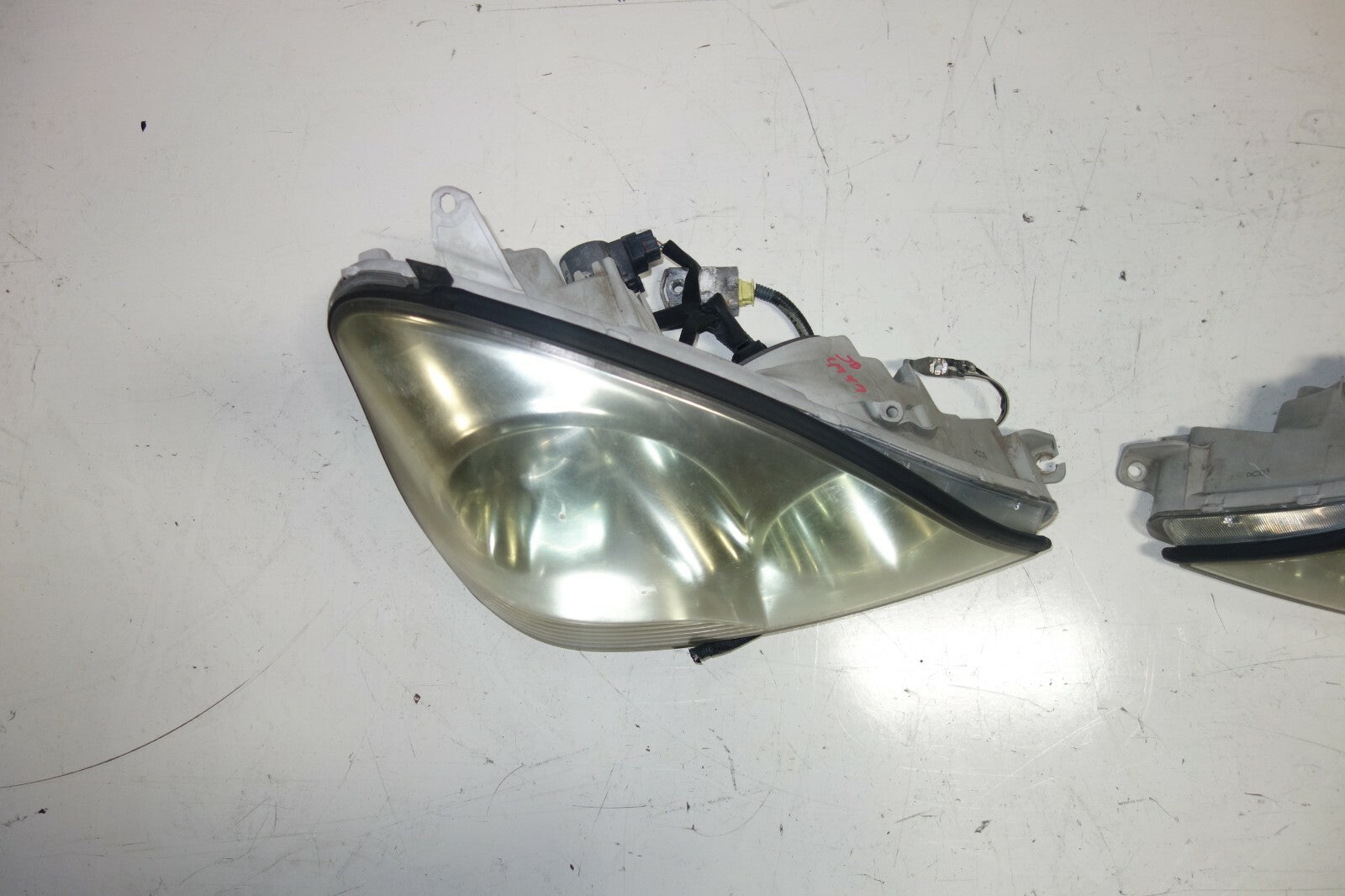 JDM 2001-2003 LEXUS LS430 OEM HEAD LIGHTS HEAD LAMPS TOYOTA CELSIOR HEADLIGHTS