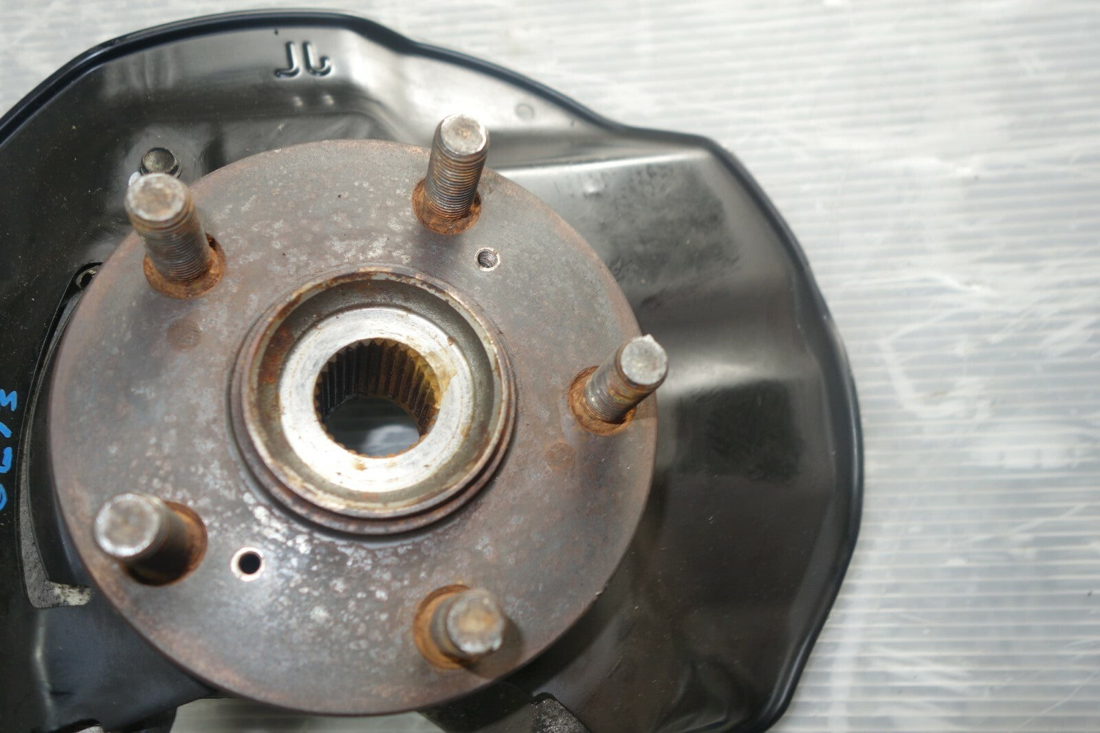 JDM 2005-2012 ACURA RL KB1  OEM FRONT LEFT WHEEL HUB BEARING SPINDLE KNUCKLE