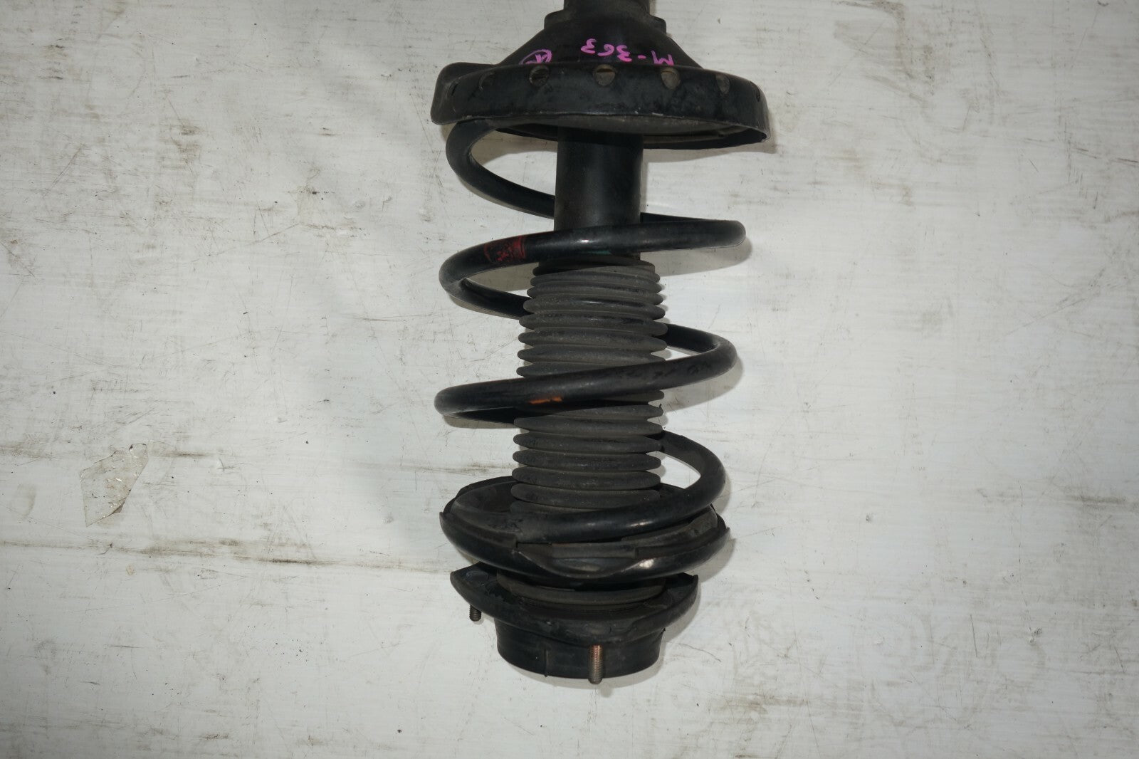JDM 03-08 SUBARU FORESTER OEM KYB FRONT RIGHT SIDE SHOCK SPRING ASSEMBLY GENUINE