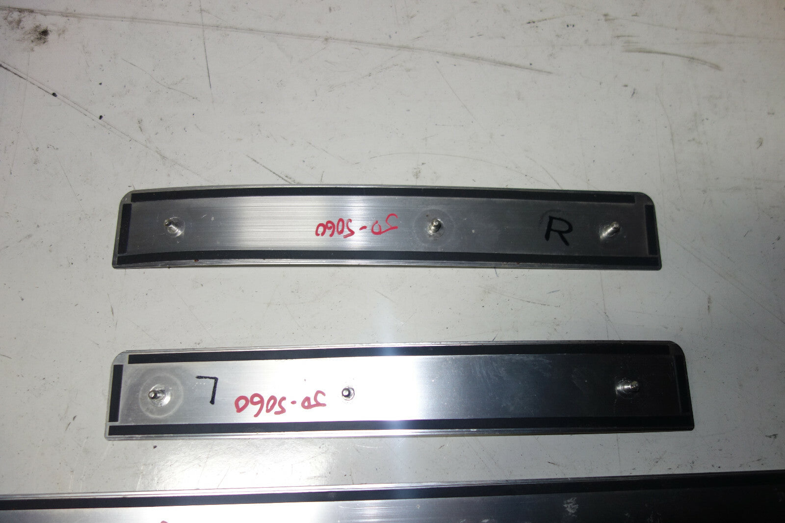 JDM Lexus GS350 GS300 Inner Door Sills Scuff Plates 2006-2011 OEM Japan