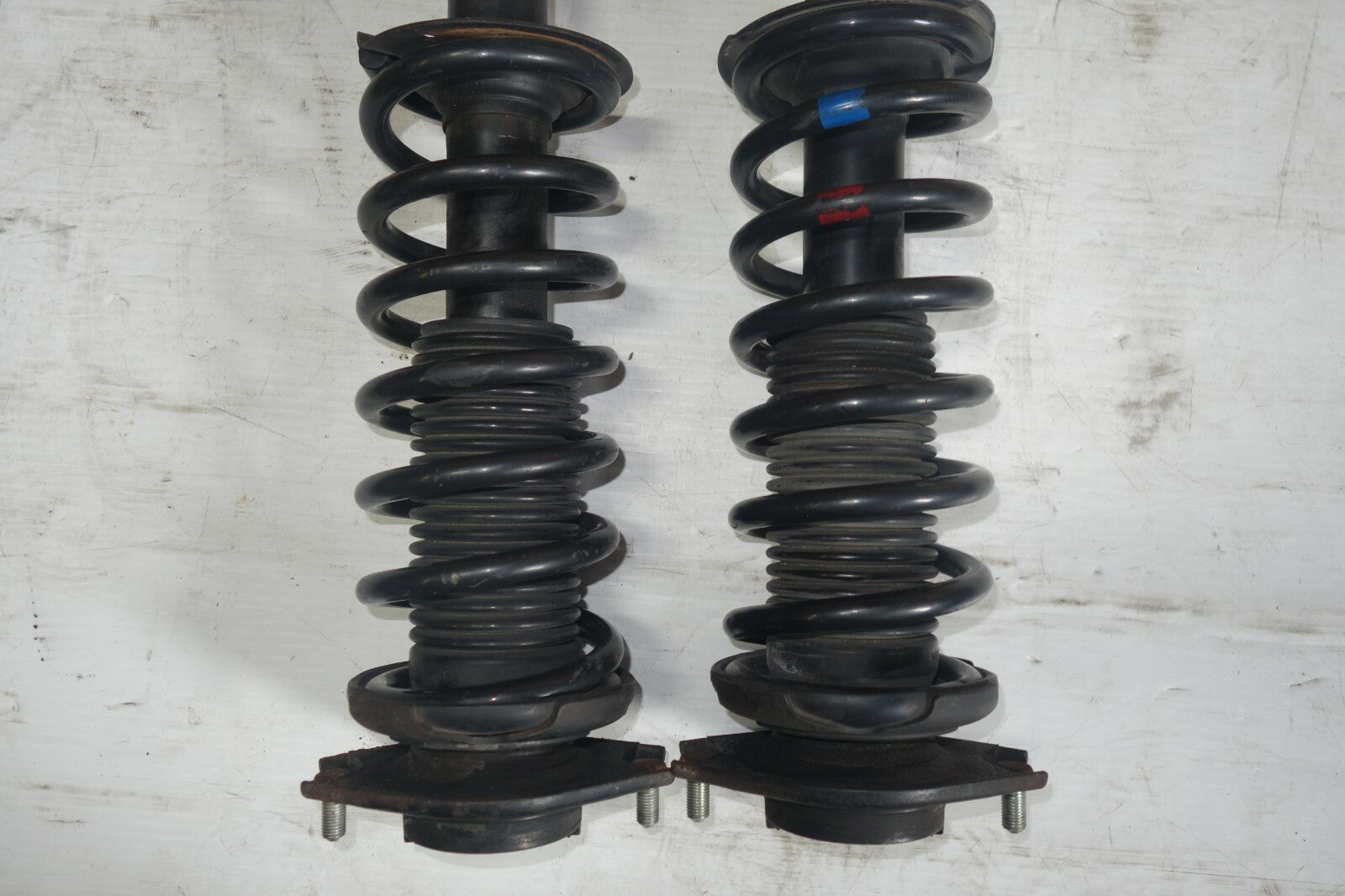 JDM 2008-2014 SUBARU IMPREZA WRX OEM KYB REAR  SHOCKS STRUTS COIL SPRING GENUINE